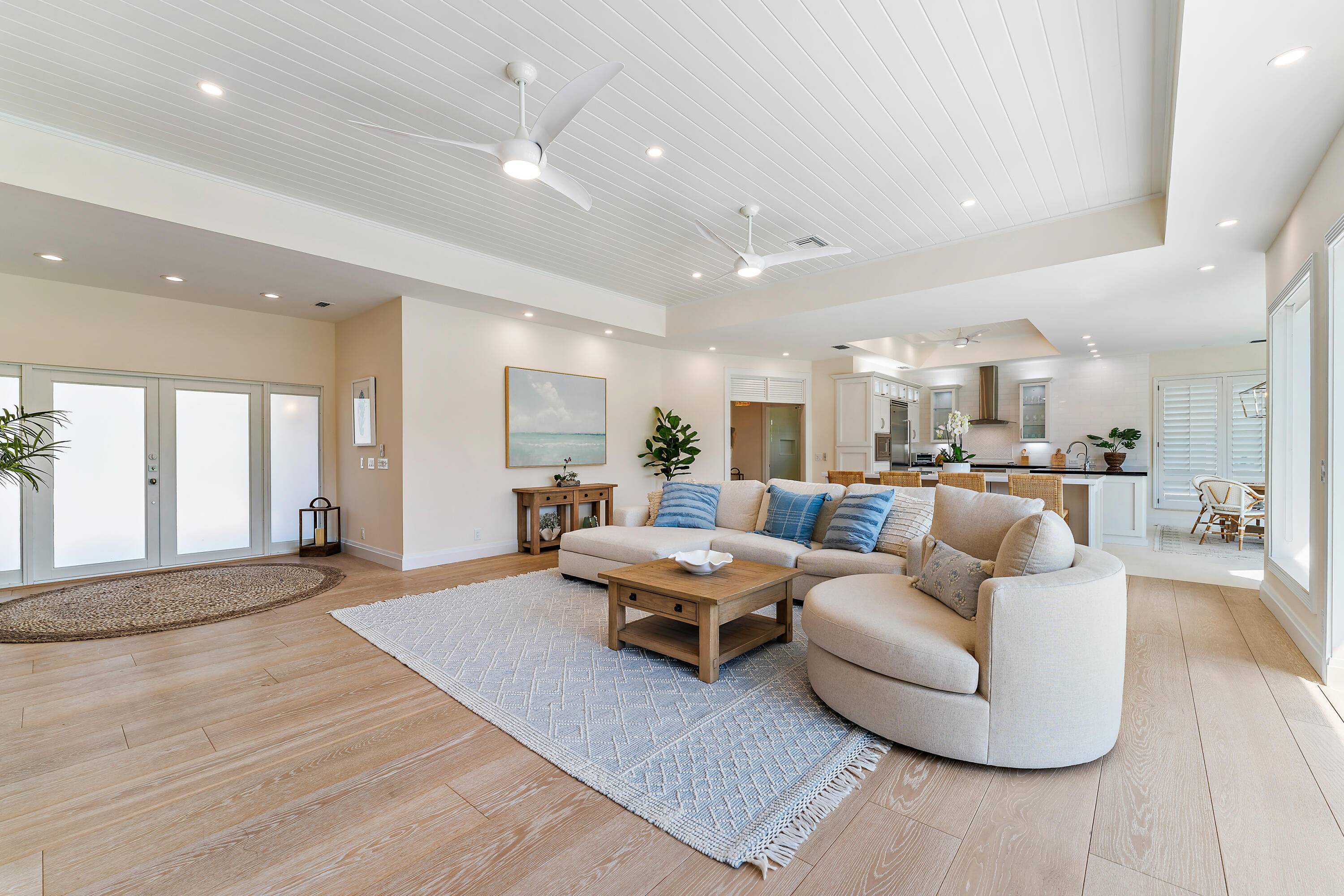 Tequesta, FL 33469,28 Coconut LN