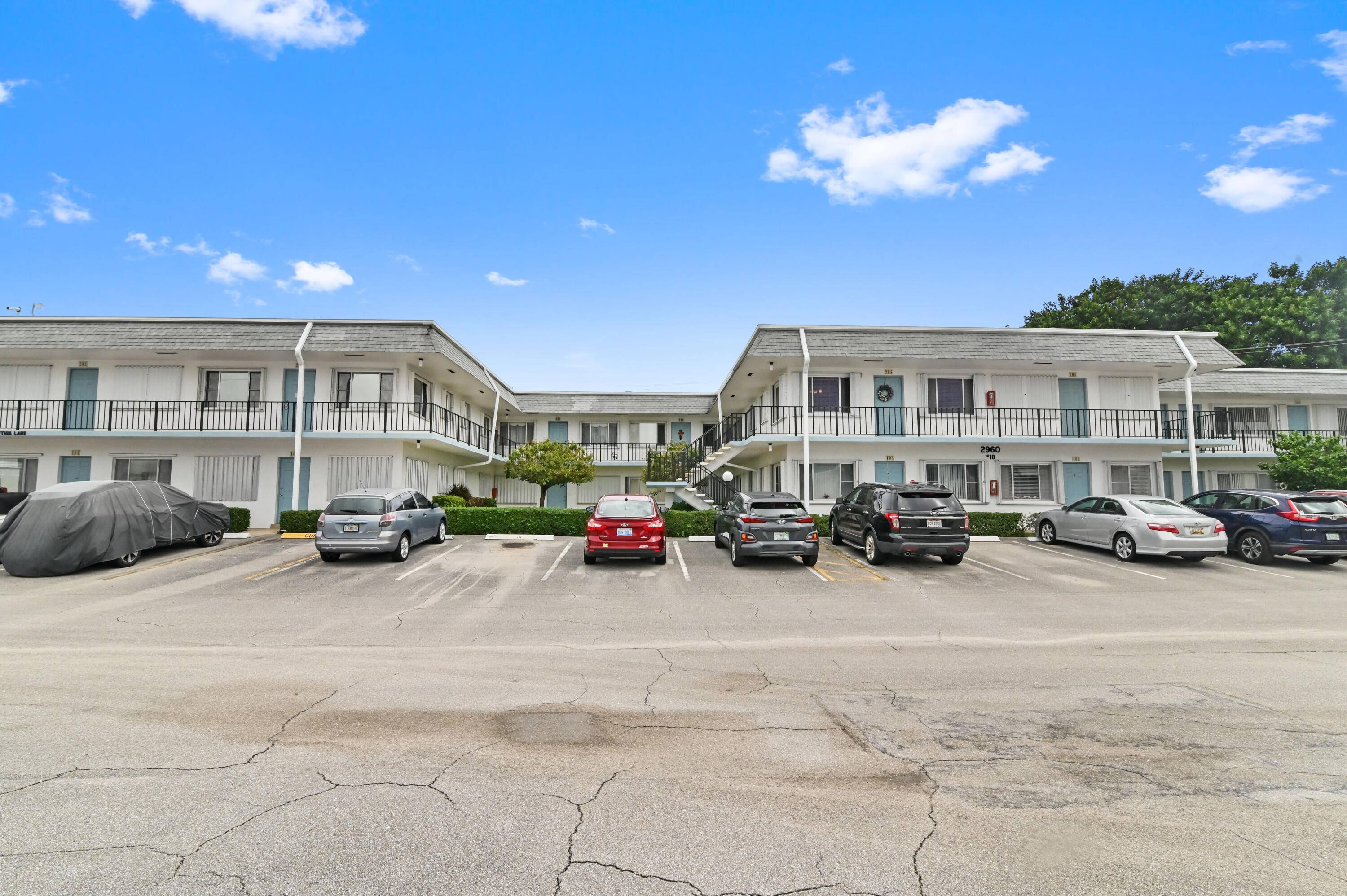 Lake Worth Beach, FL 33461,2960 Cynthia LN 205
