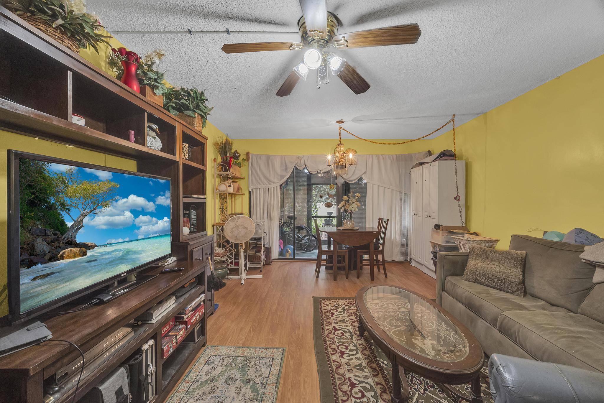 Fort Pierce, FL 34950,2050 Oleander BLVD 4 - 106