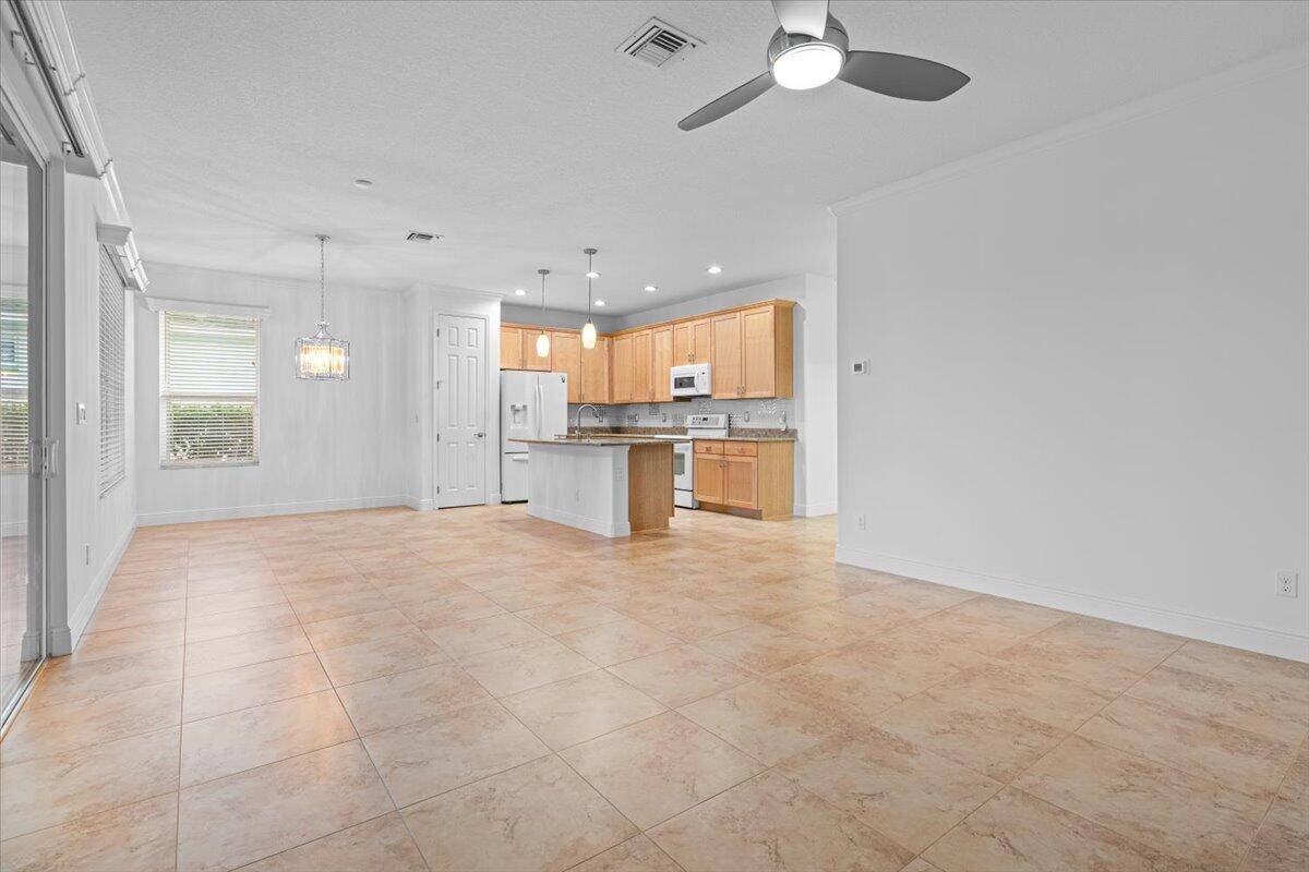 Port Saint Lucie, FL 34987,9716 SW Chestwood AVE