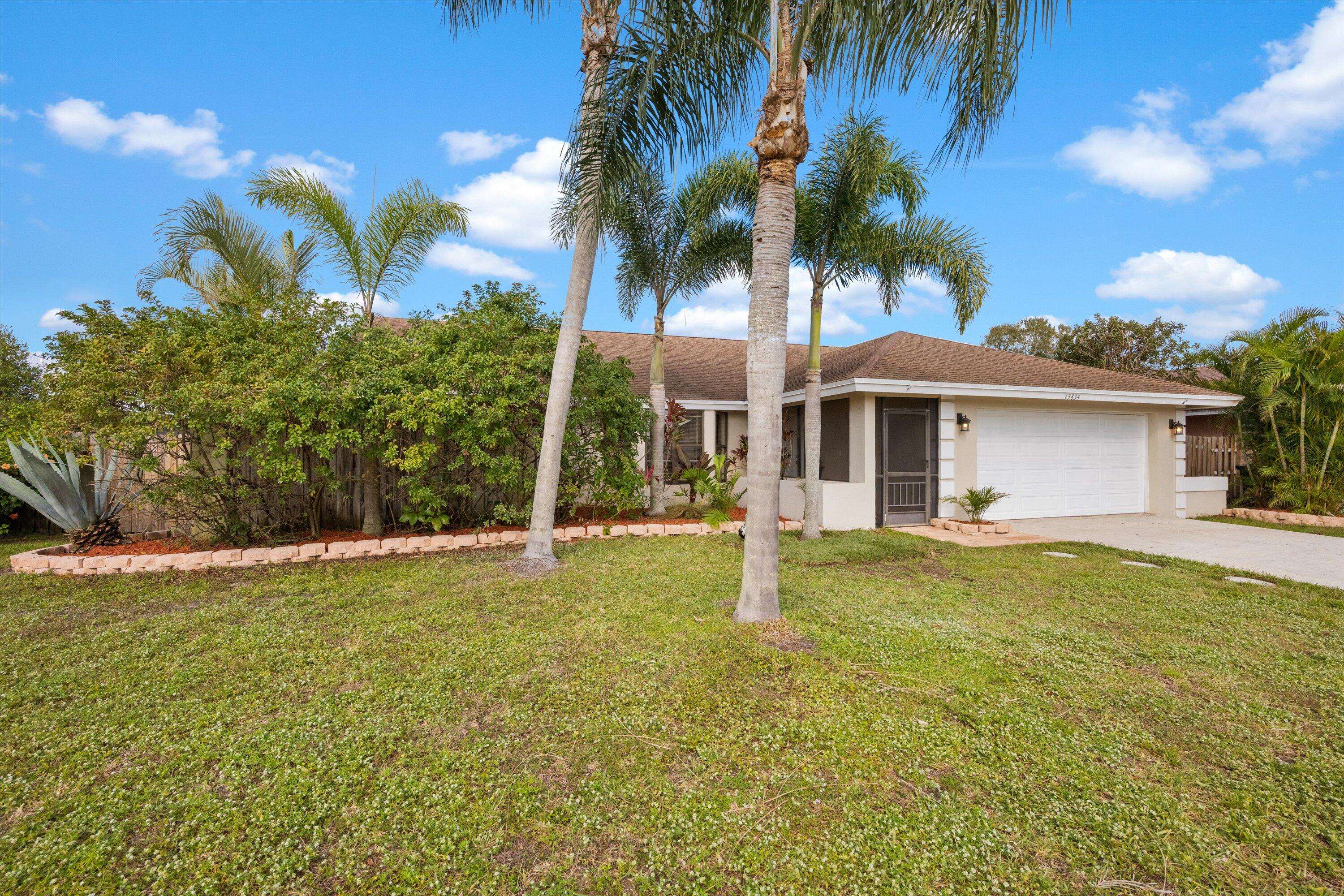 Wellington, FL 33414,13834 Geranium PL