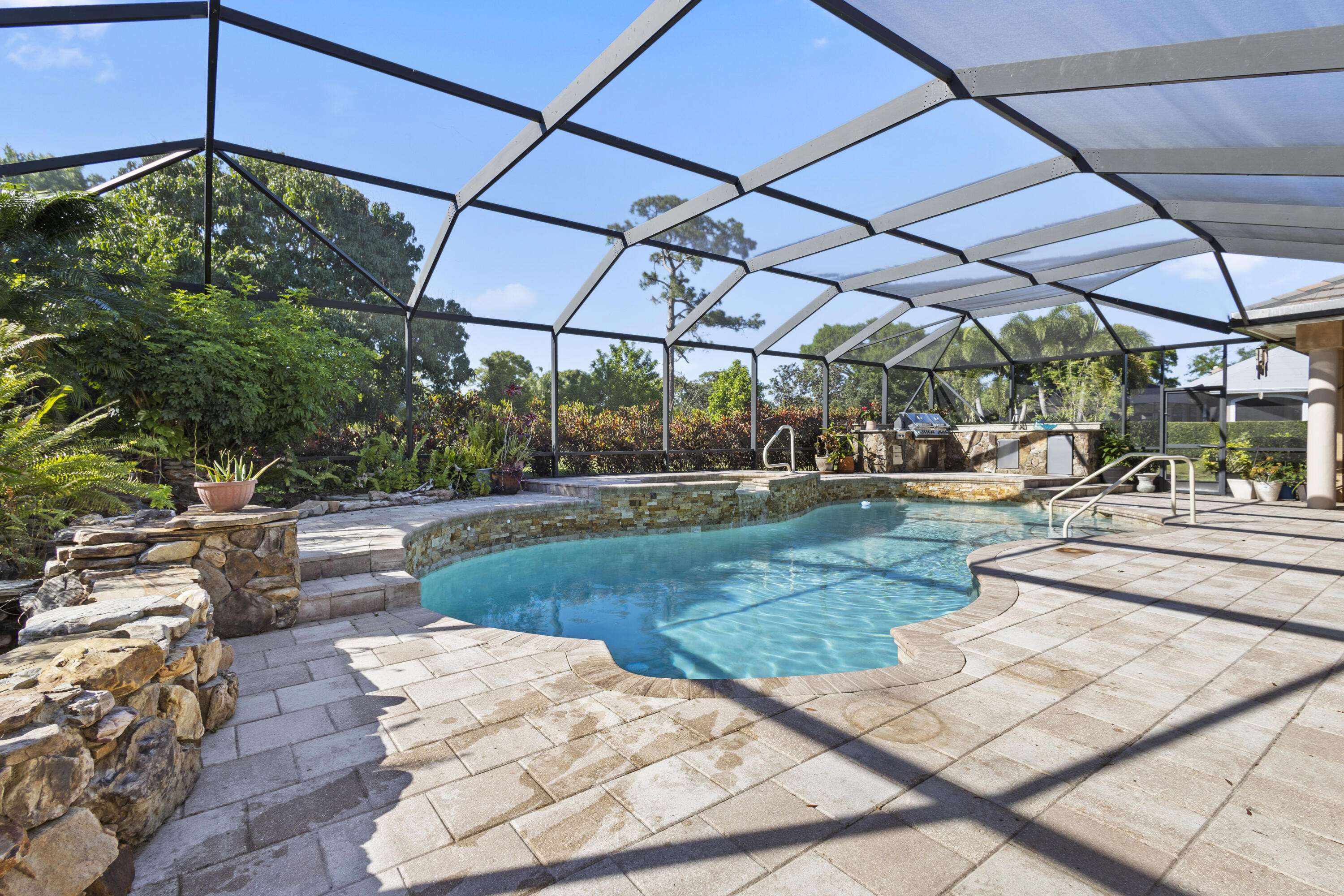 Port Saint Lucie, FL 34986,7425 Laurels PL