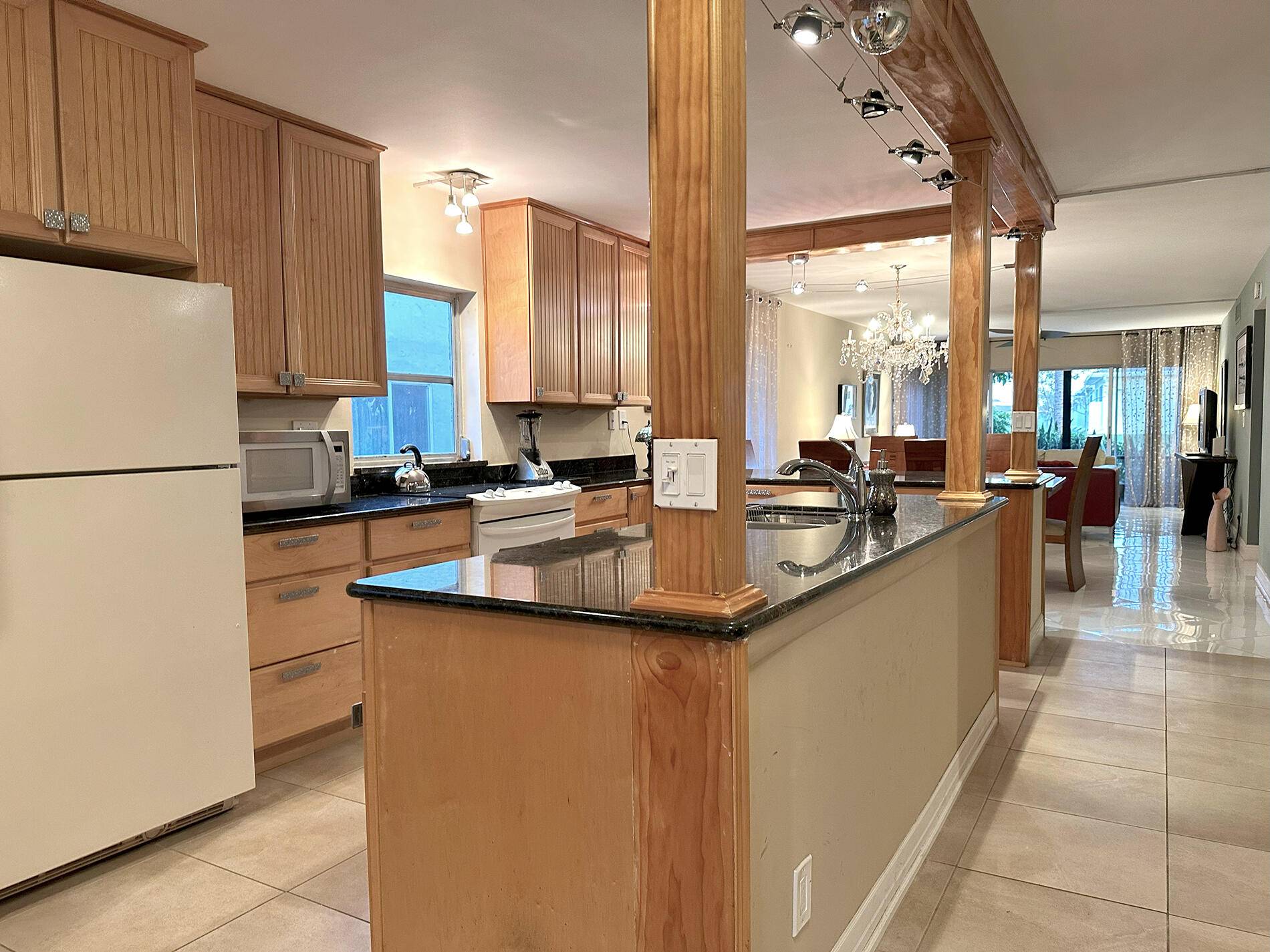 Delray Beach, FL 33484,13342 Pineapple Palm CT A