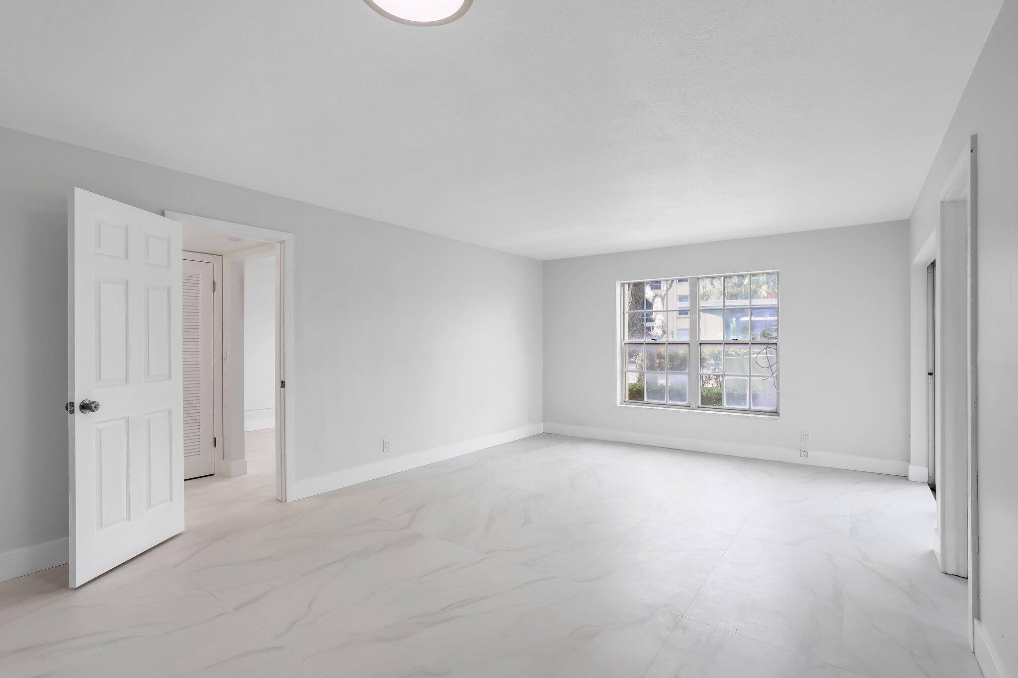 Palm Beach Gardens, FL 33418,5500 Tamberlane CIR 105