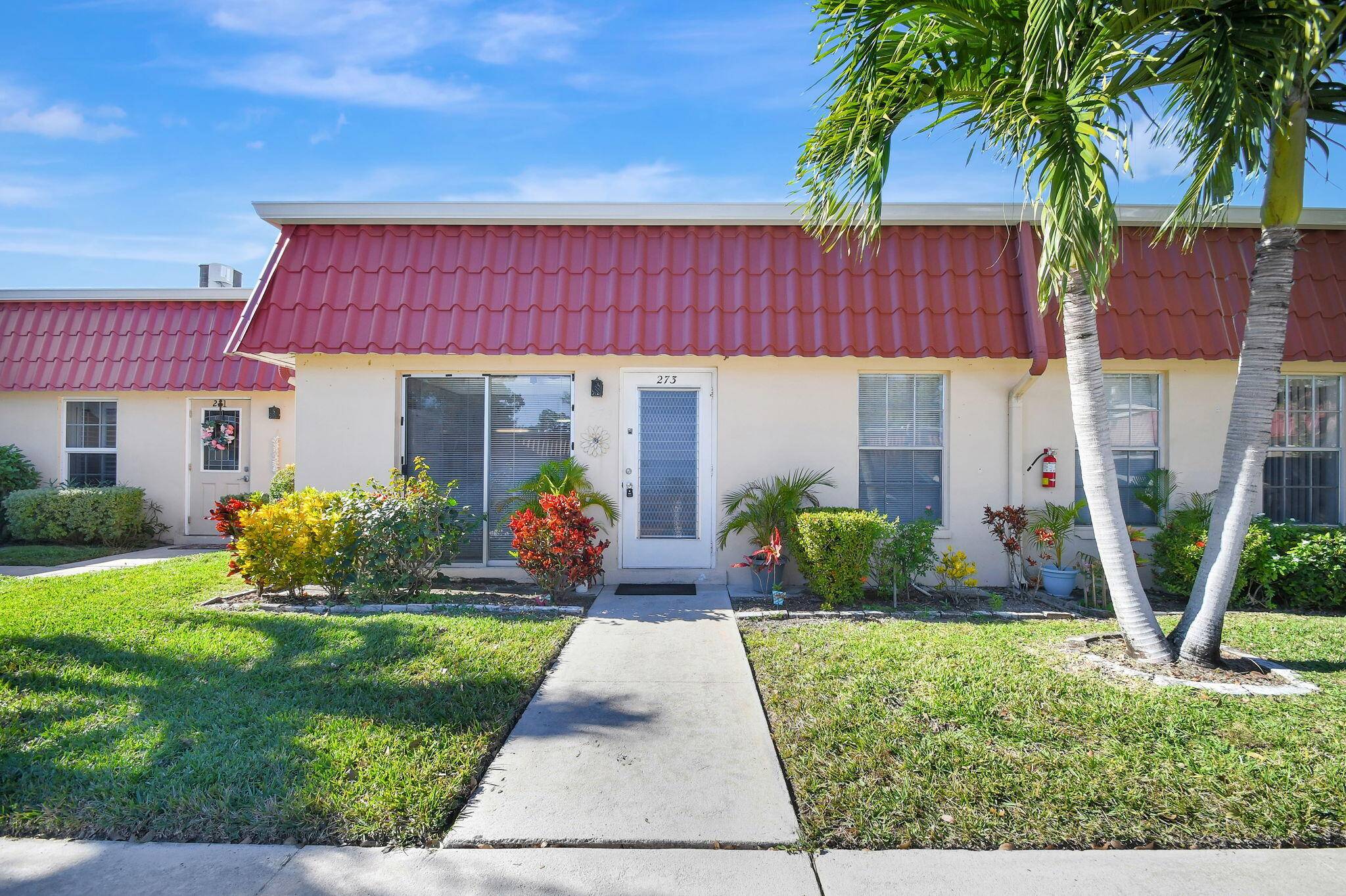 Lake Worth, FL 33467,273 Cape Cod CIR