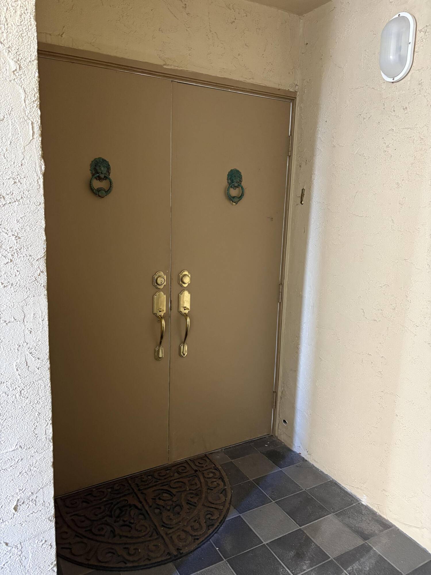 South Palm Beach, FL 33480,3581 S Ocean BLVD 7e