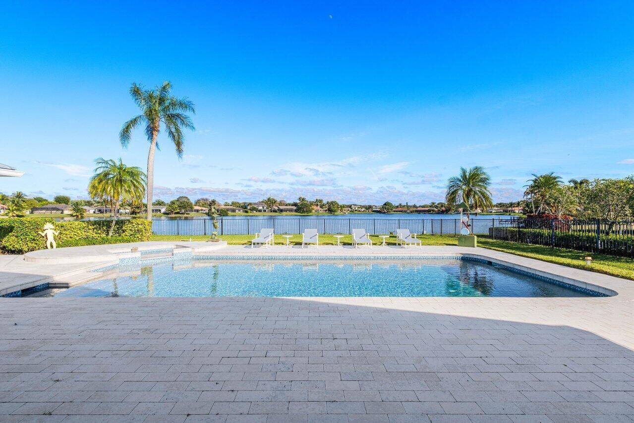 Boca Raton, FL 33487,4722 Bocaire BLVD