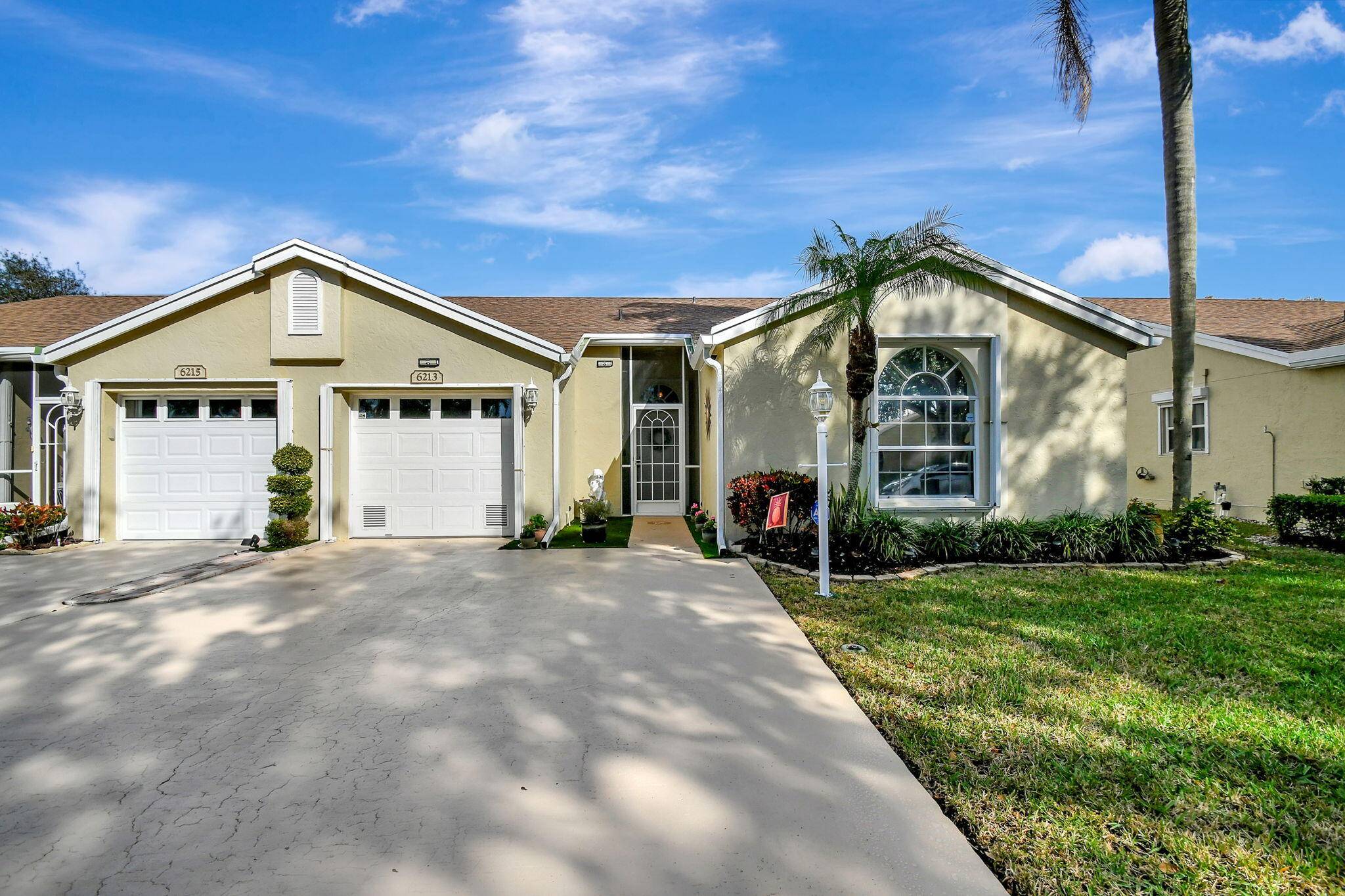 Greenacres, FL 33463,6213 Pond Tree CT