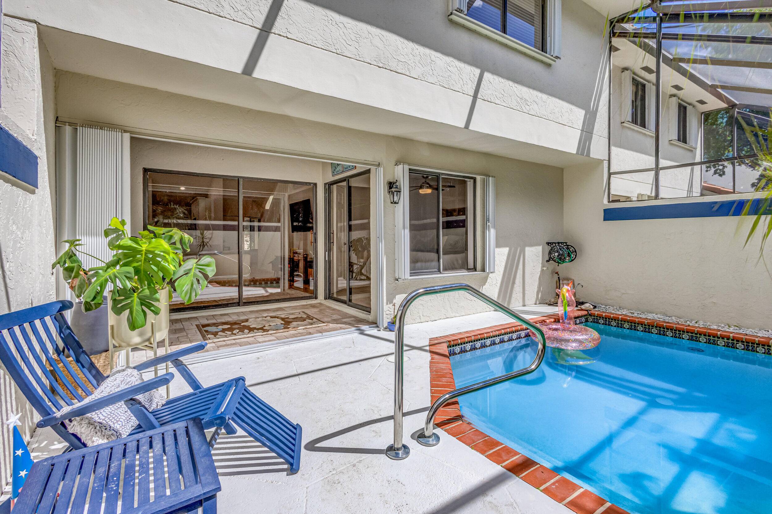 Juno Beach, FL 33408,705 Sea Oats DR B-3