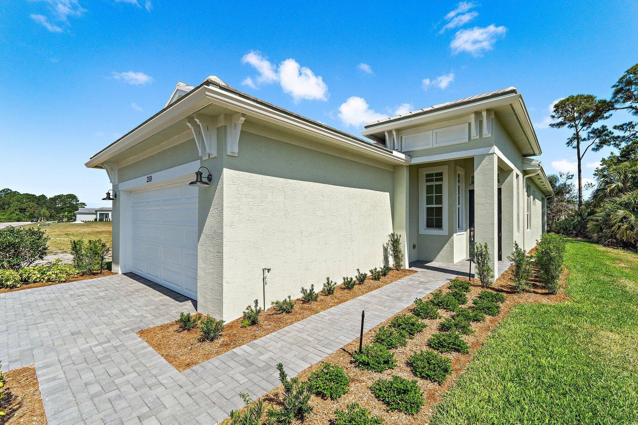 Port Saint Lucie, FL 34952,359 SE Via Sangro