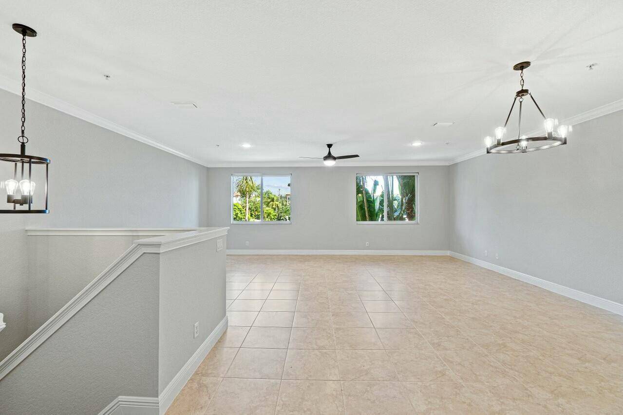 Boynton Beach, FL 33435,3016 Waterside CIR