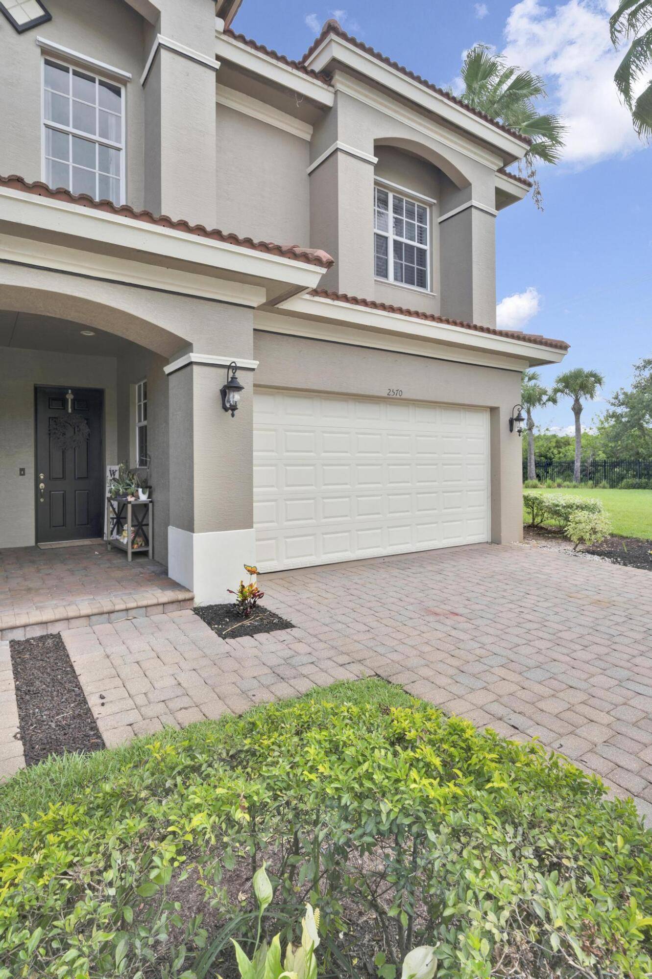 Port Saint Lucie, FL 34953,2570 SW Marshfield CT