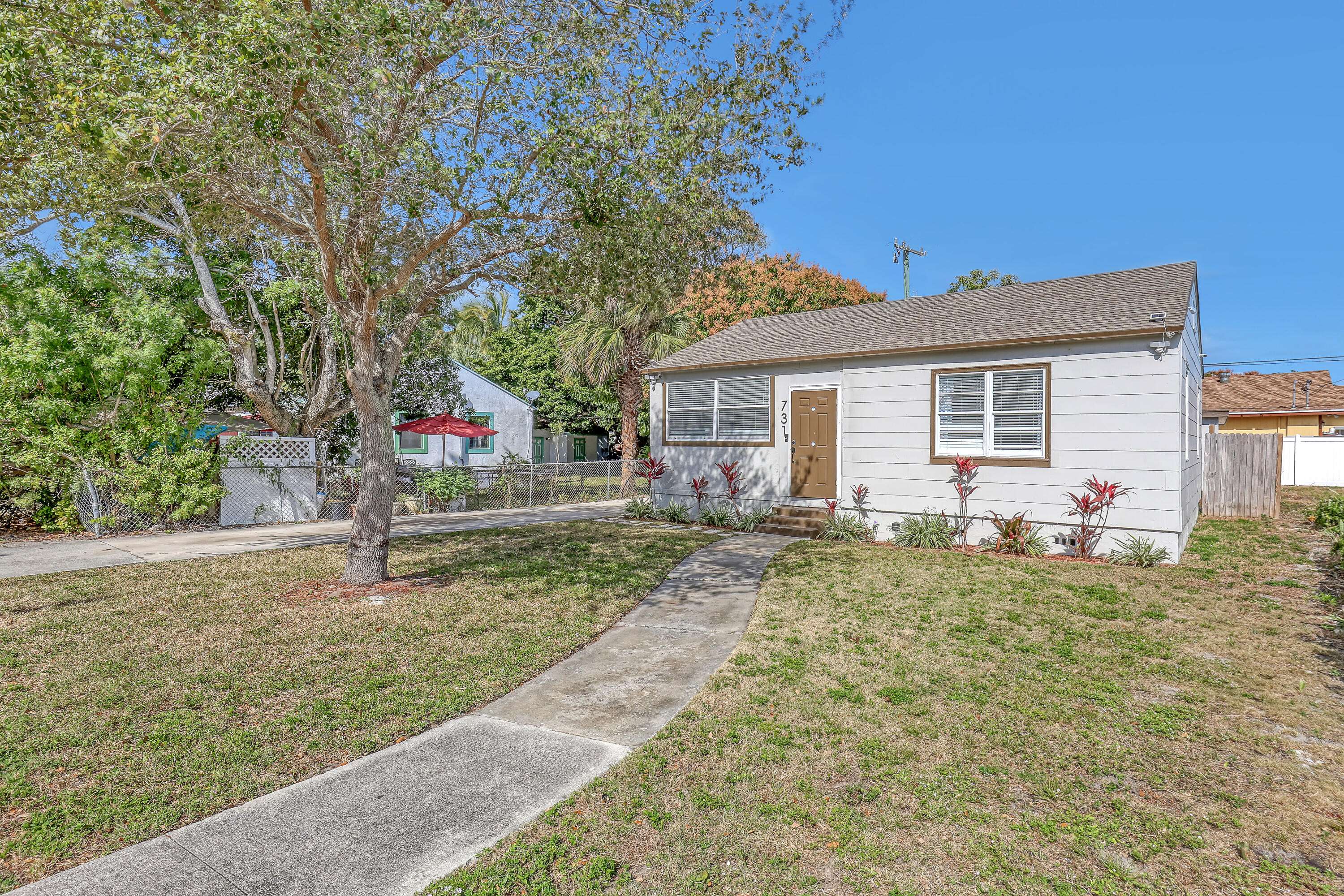 West Palm Beach, FL 33407,731 50th ST