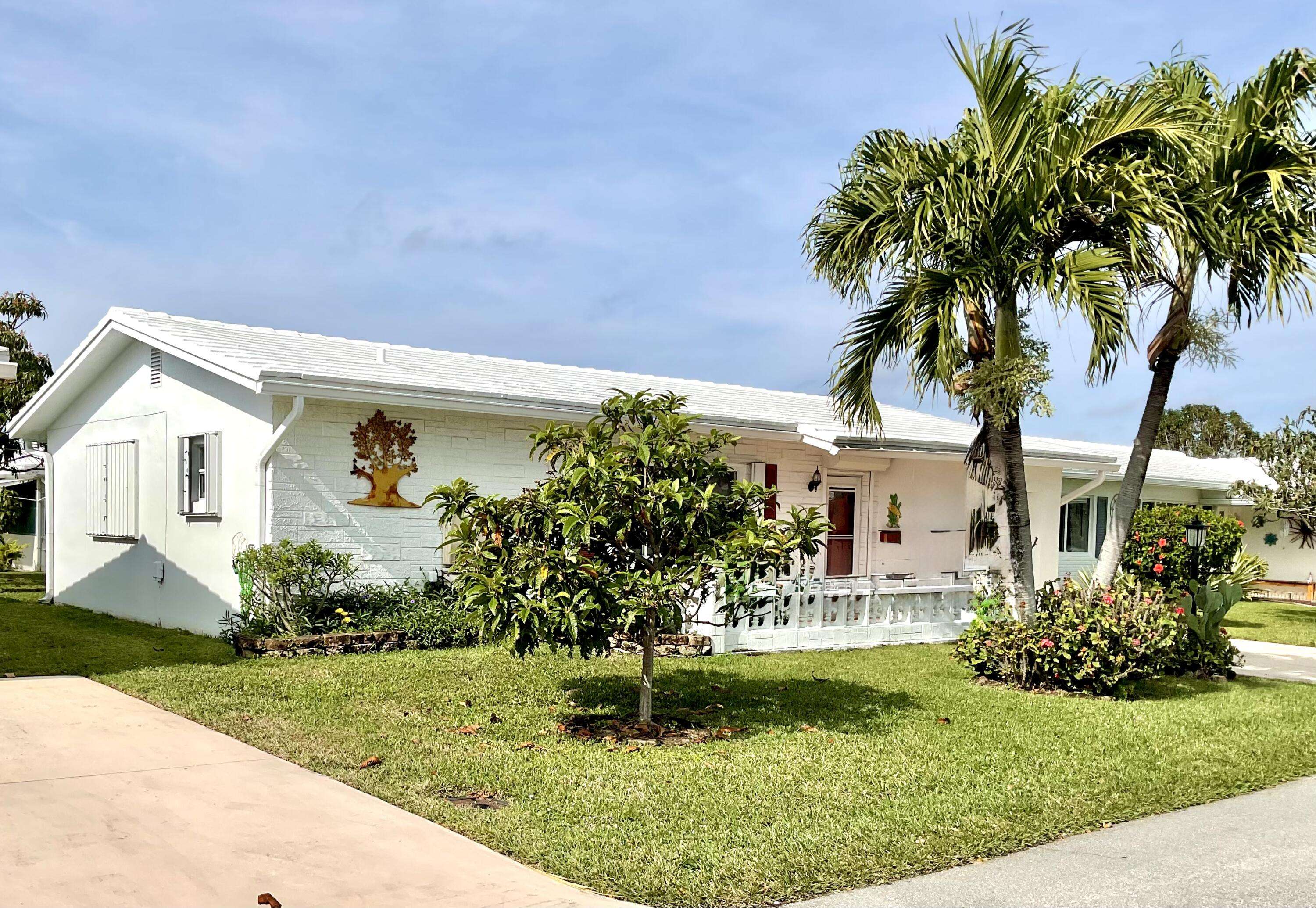 Boynton Beach, FL 33426,113 SW 8th CT