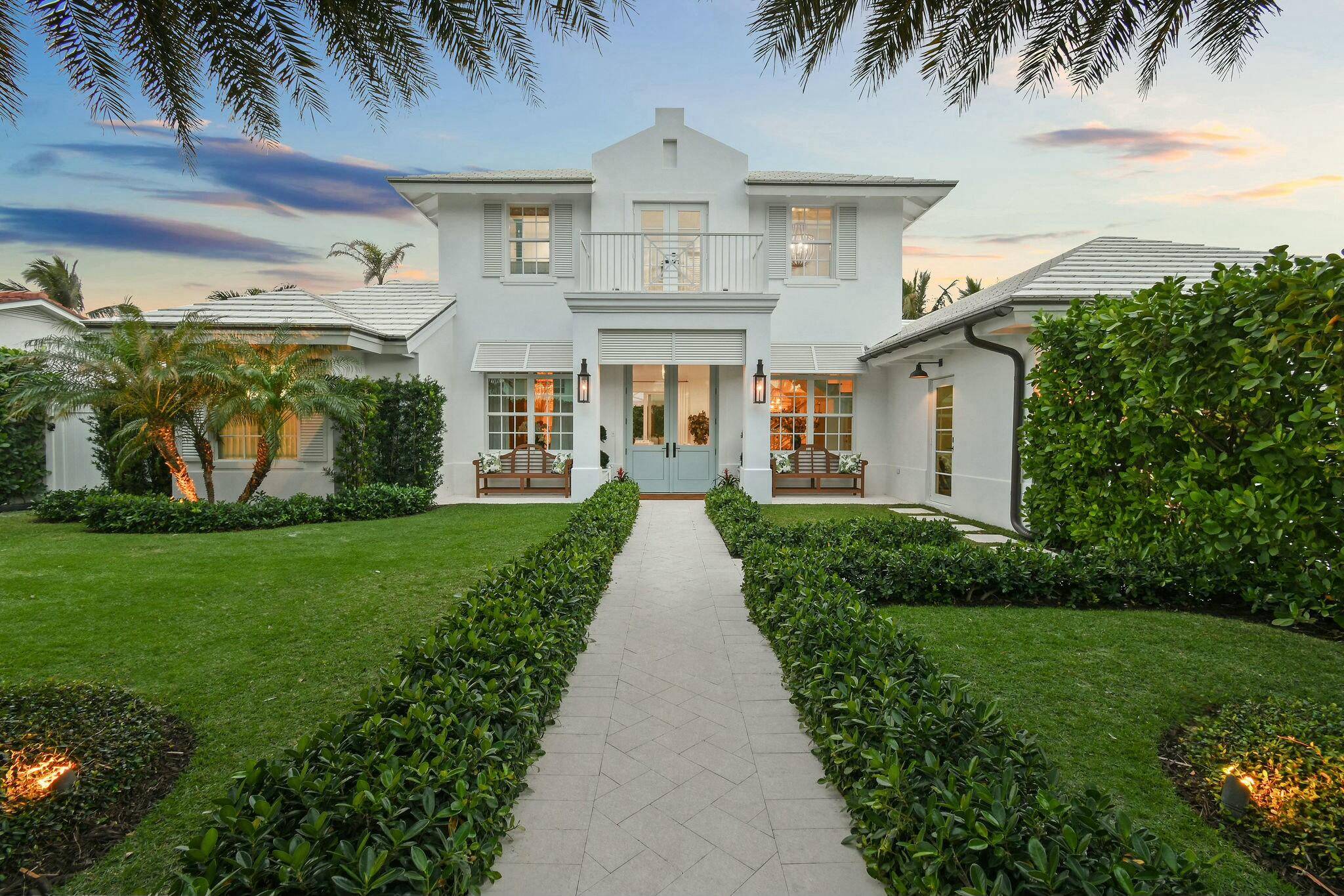 Jupiter Inlet Colony, FL 33469,193 Shelter LN