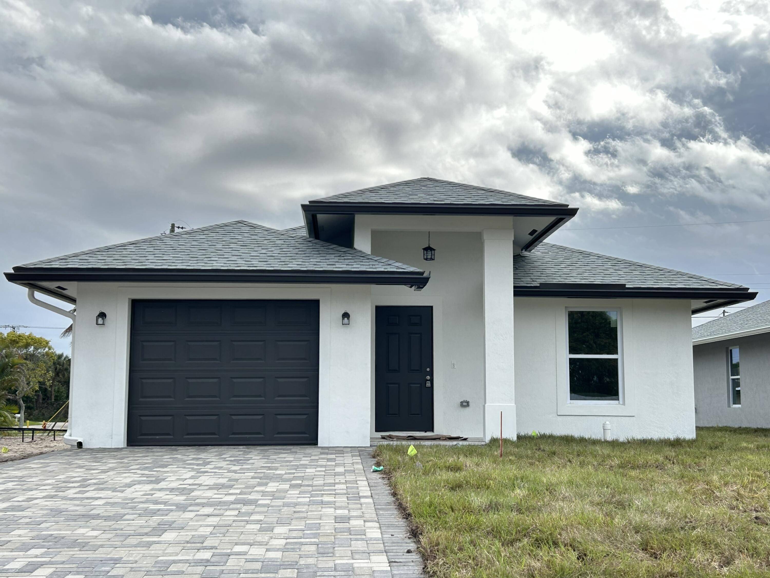 West Palm Beach, FL 33406,4362 Venus Ave AVE