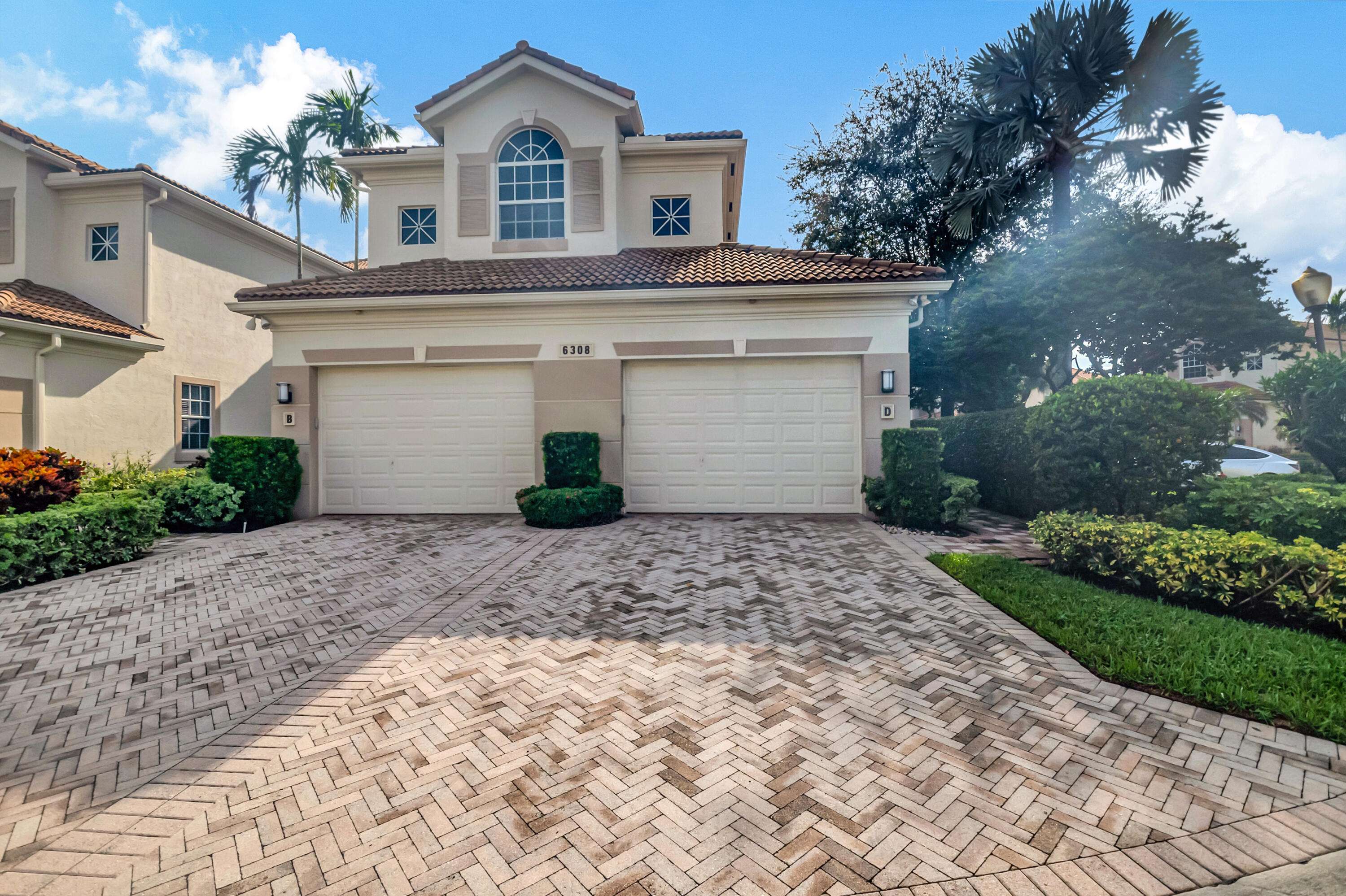 Boca Raton, FL 33496,6308 Graycliff DR D