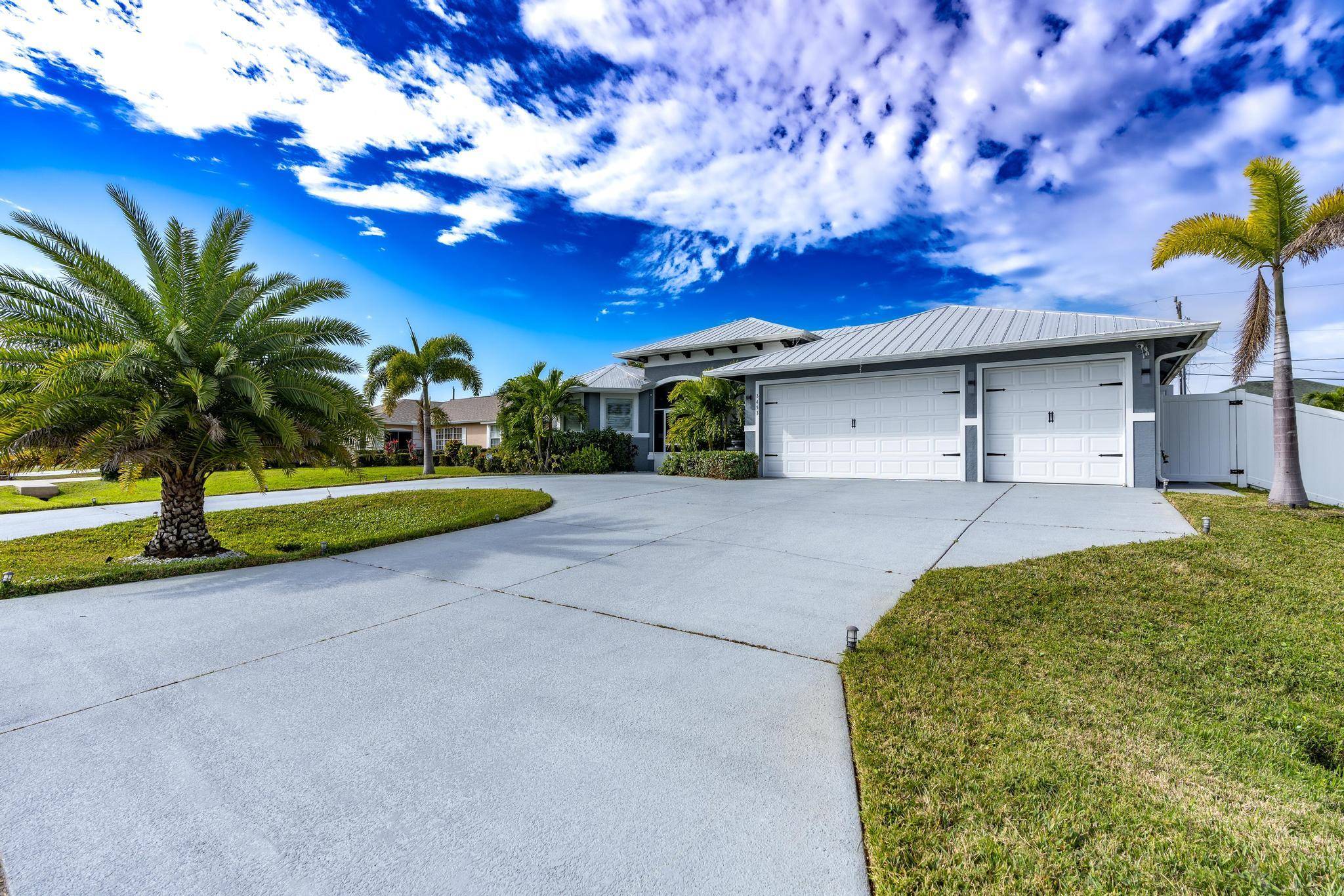 Port Saint Lucie, FL 34984,3453 SE Hart CIR