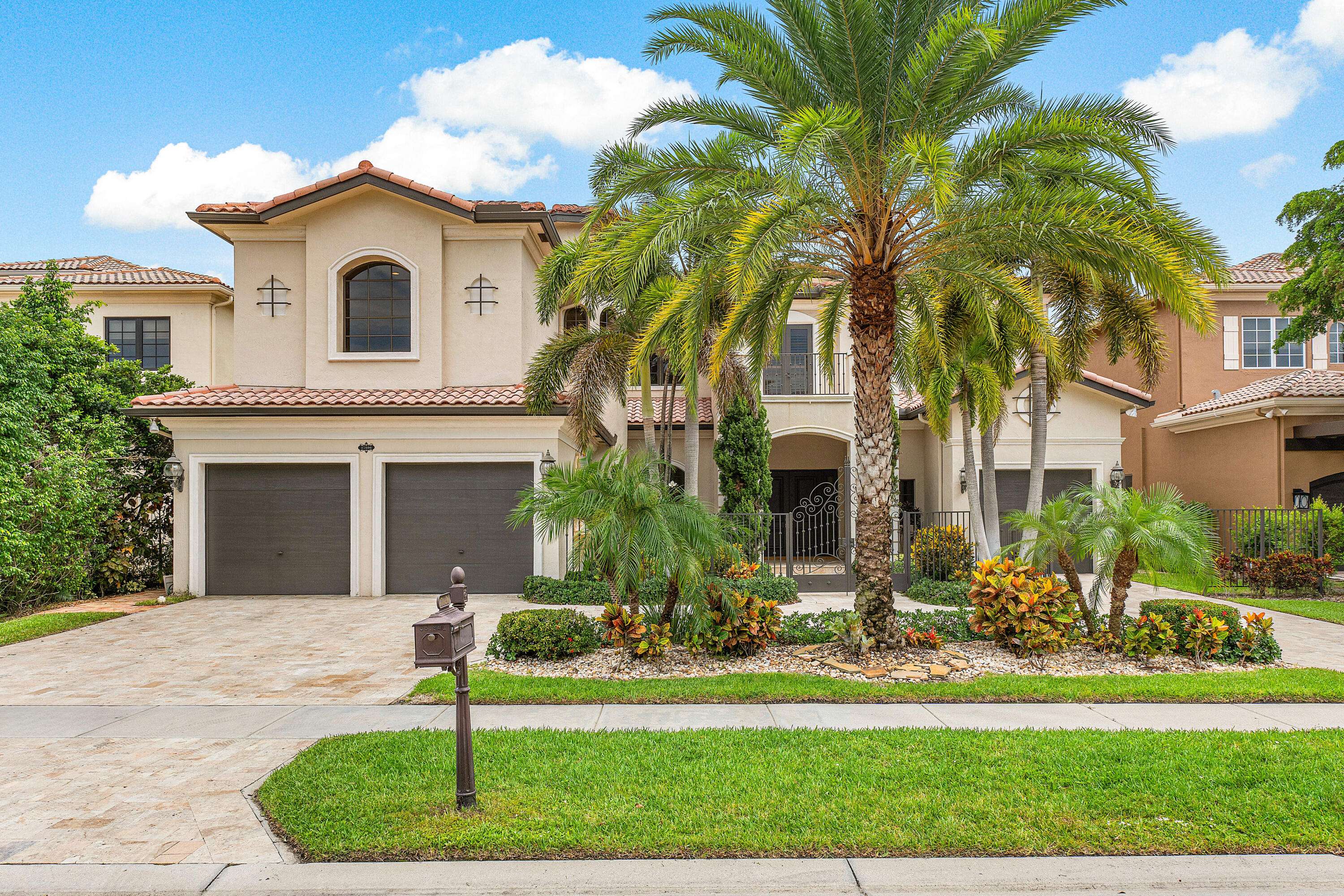 Boca Raton, FL 33496,17606 Circle Pond CT