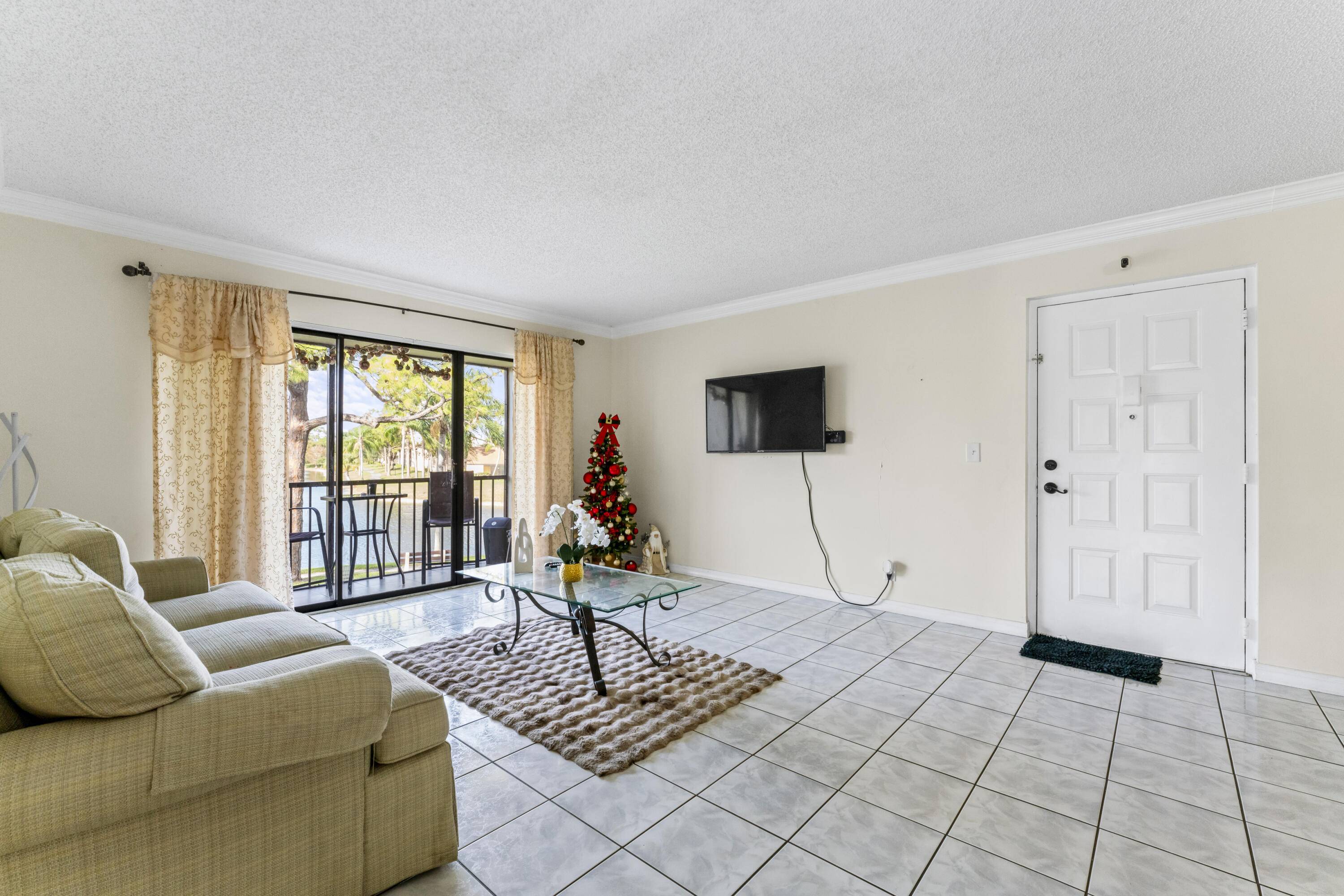 Greenacres, FL 33415,603 Sea Pine WAY H2