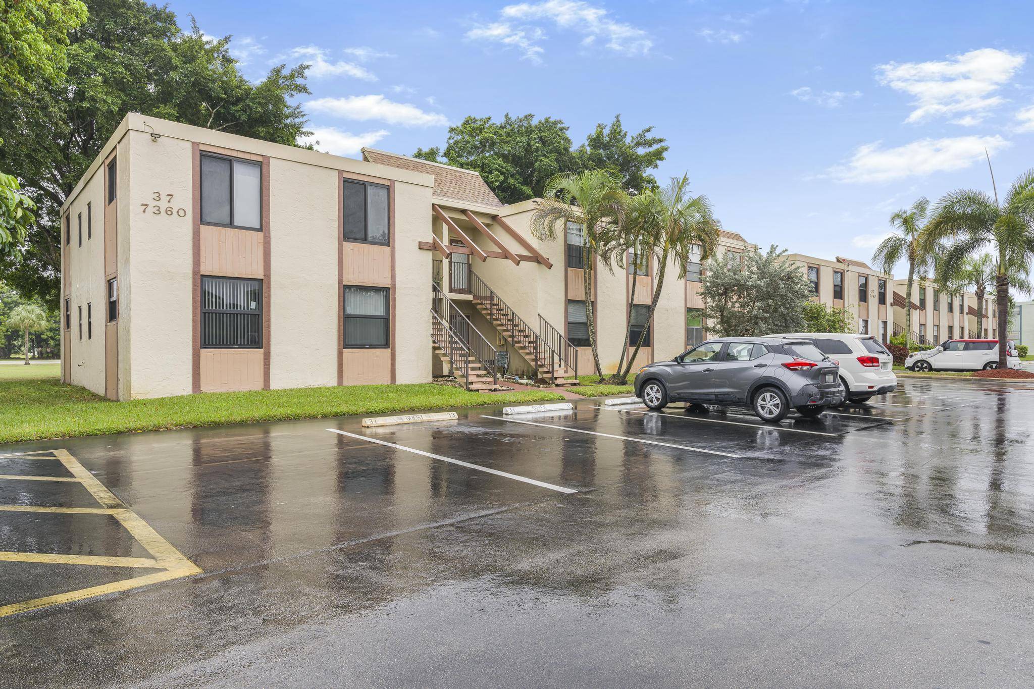 Margate, FL 33063,7360 NW 18th ST 101