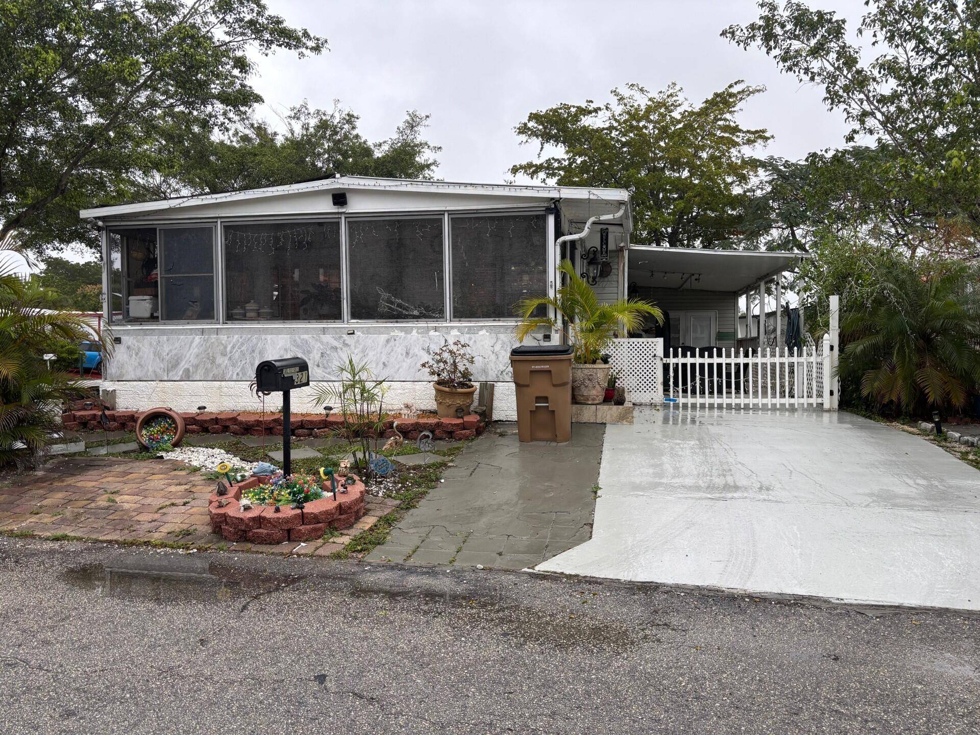 Pompano Beach, FL 33064,321 NW 48th CT