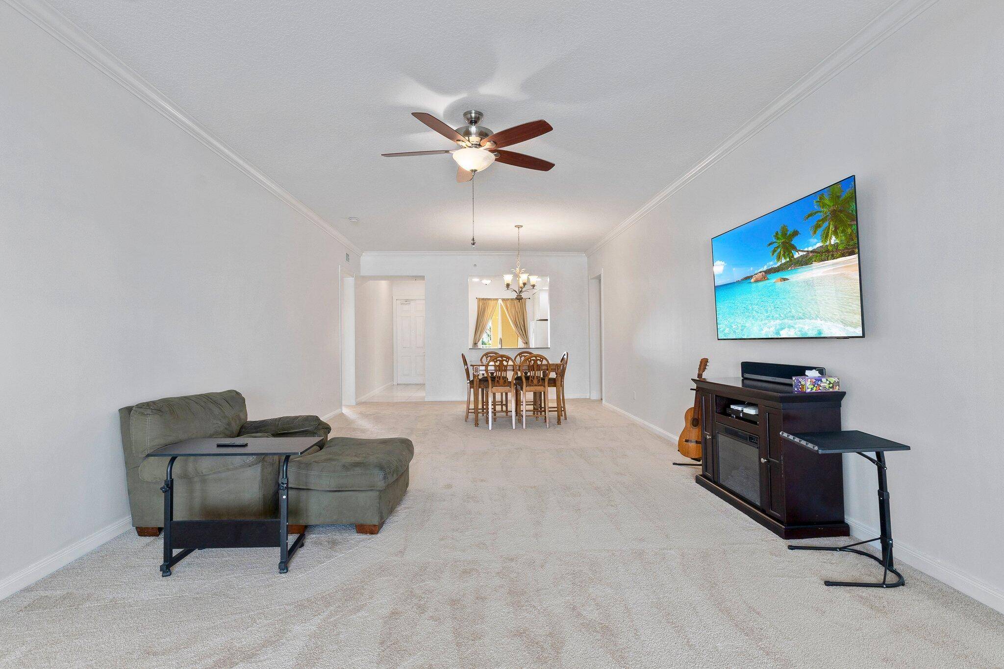 Hutchinson Island, FL 34949,13 W Harbour Isle DR Ph02