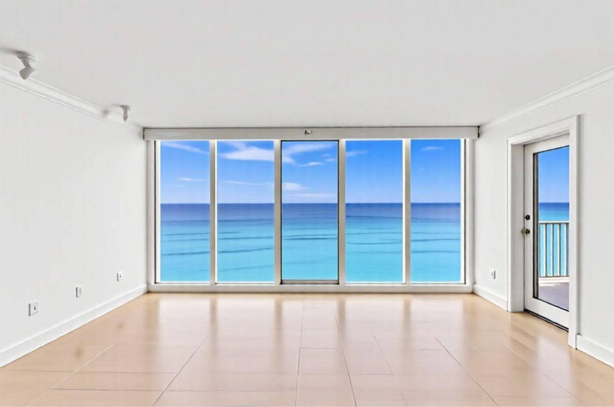 Boca Raton, FL 33432,3000 S Ocean BLVD 1504