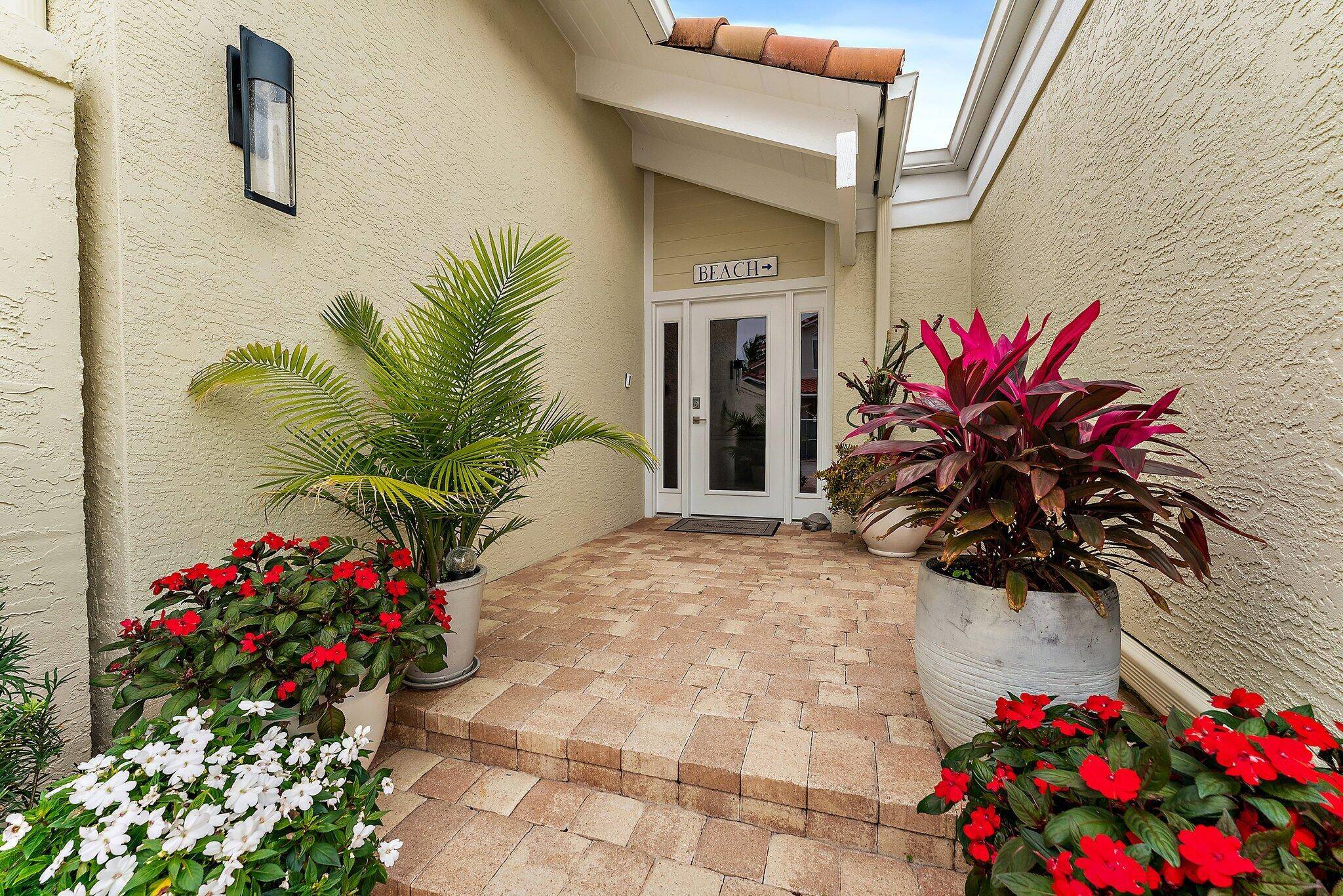 Jupiter, FL 33477,108 E Tarpon LN