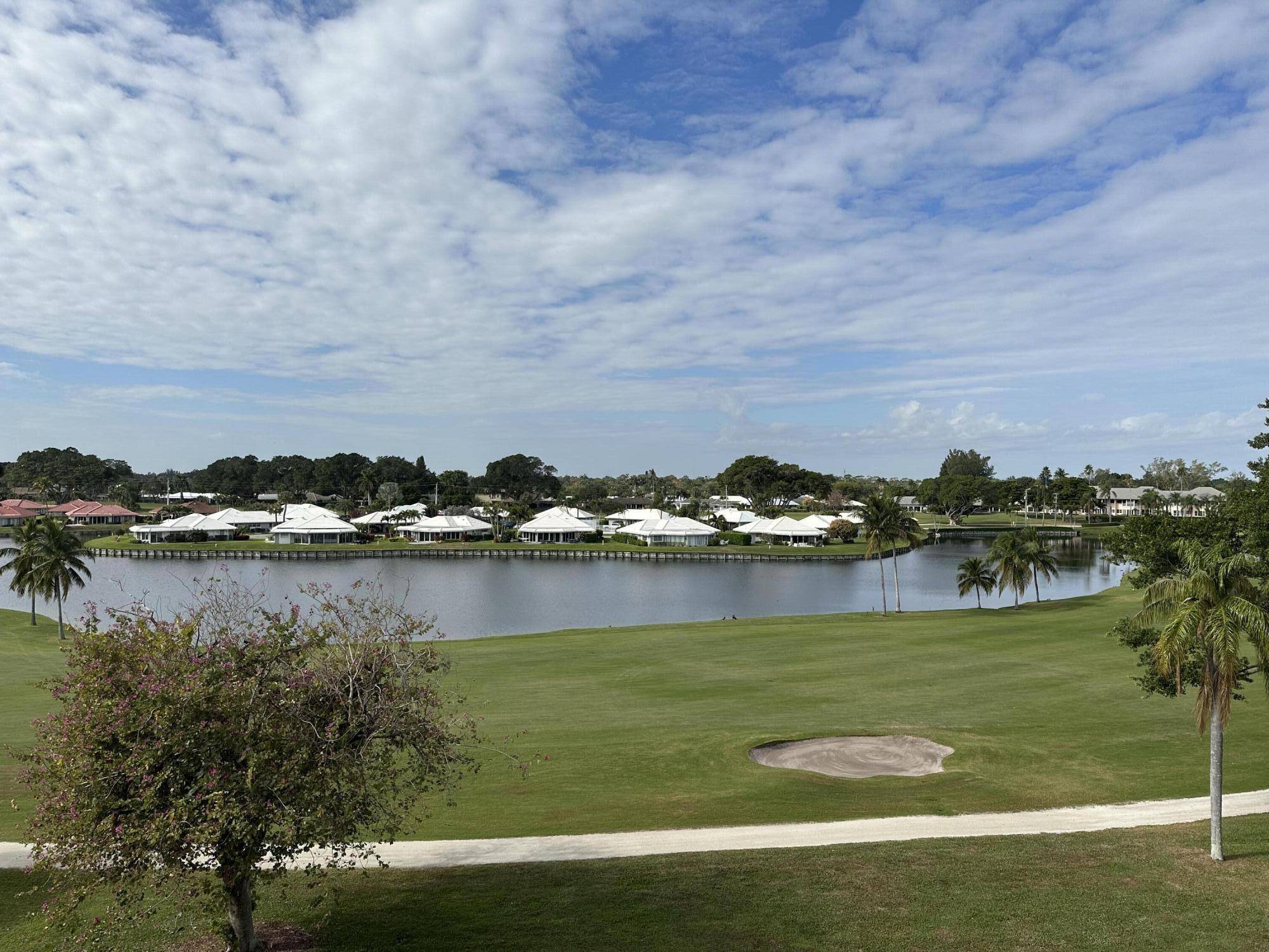 Atlantis, FL 33462,250 John F Kennedy Ph4 DR Ph4