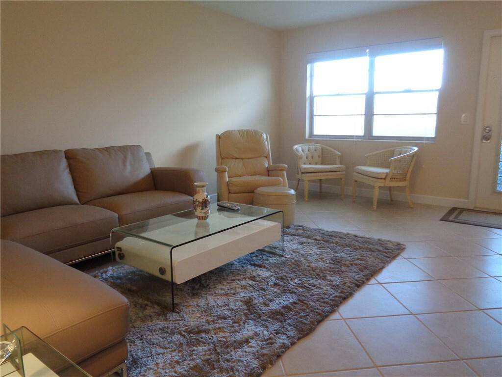Deerfield Beach, FL 33442,146 Lyndhurst G