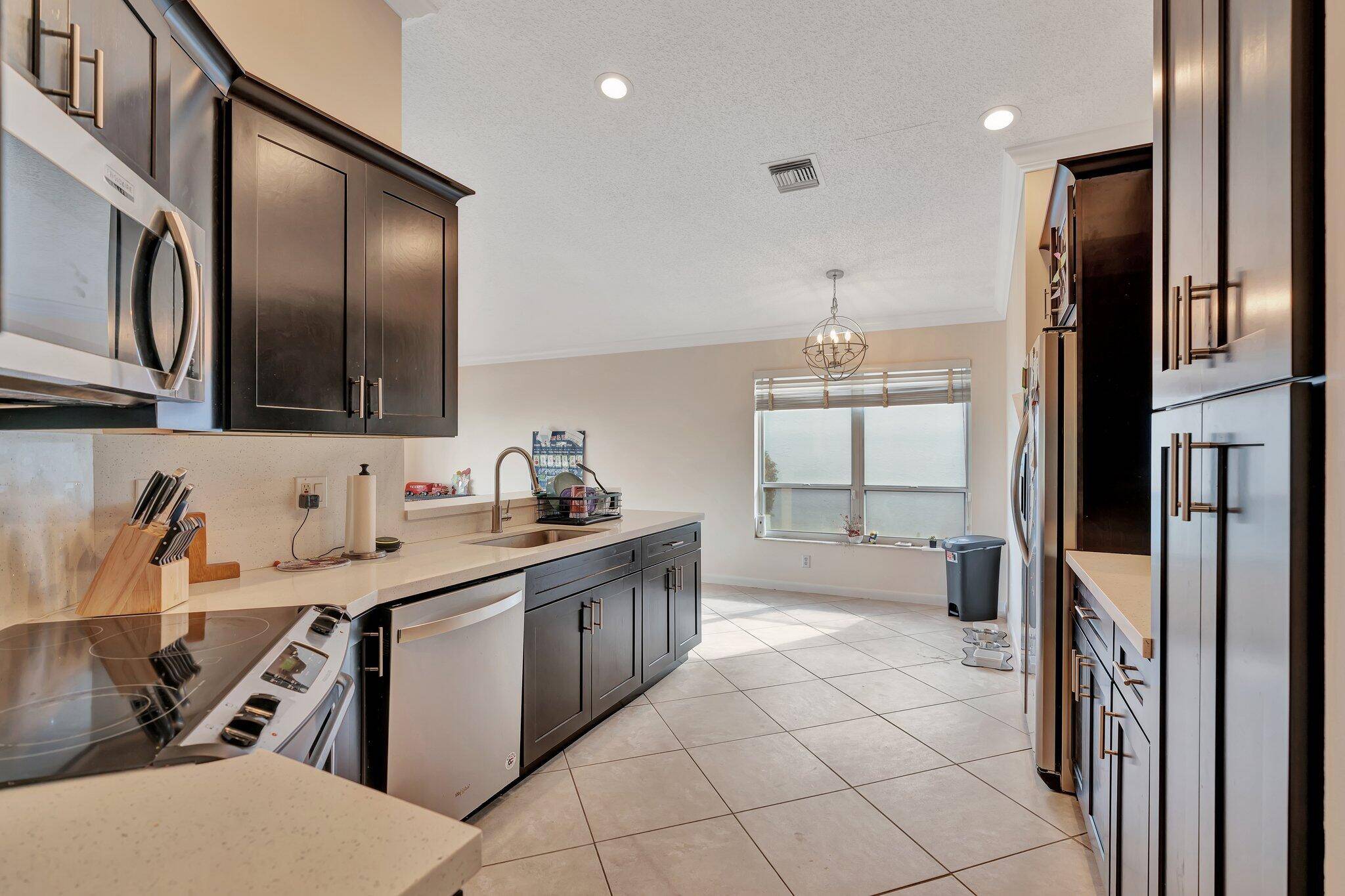 Palm Beach Gardens, FL 33410,1048 E Siena Oaks CIR