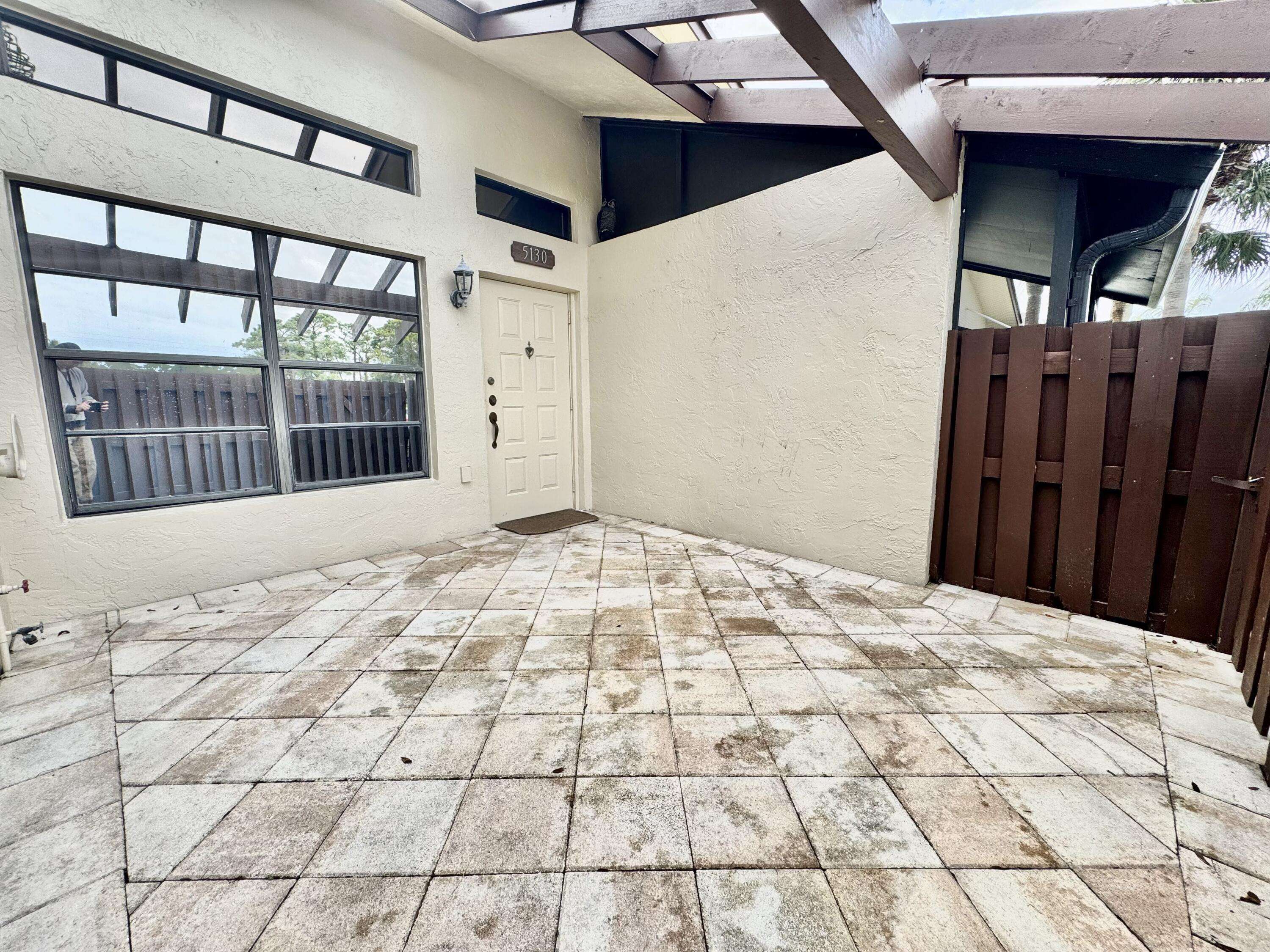 Delray Beach, FL 33484,5130 Nesting WAY C