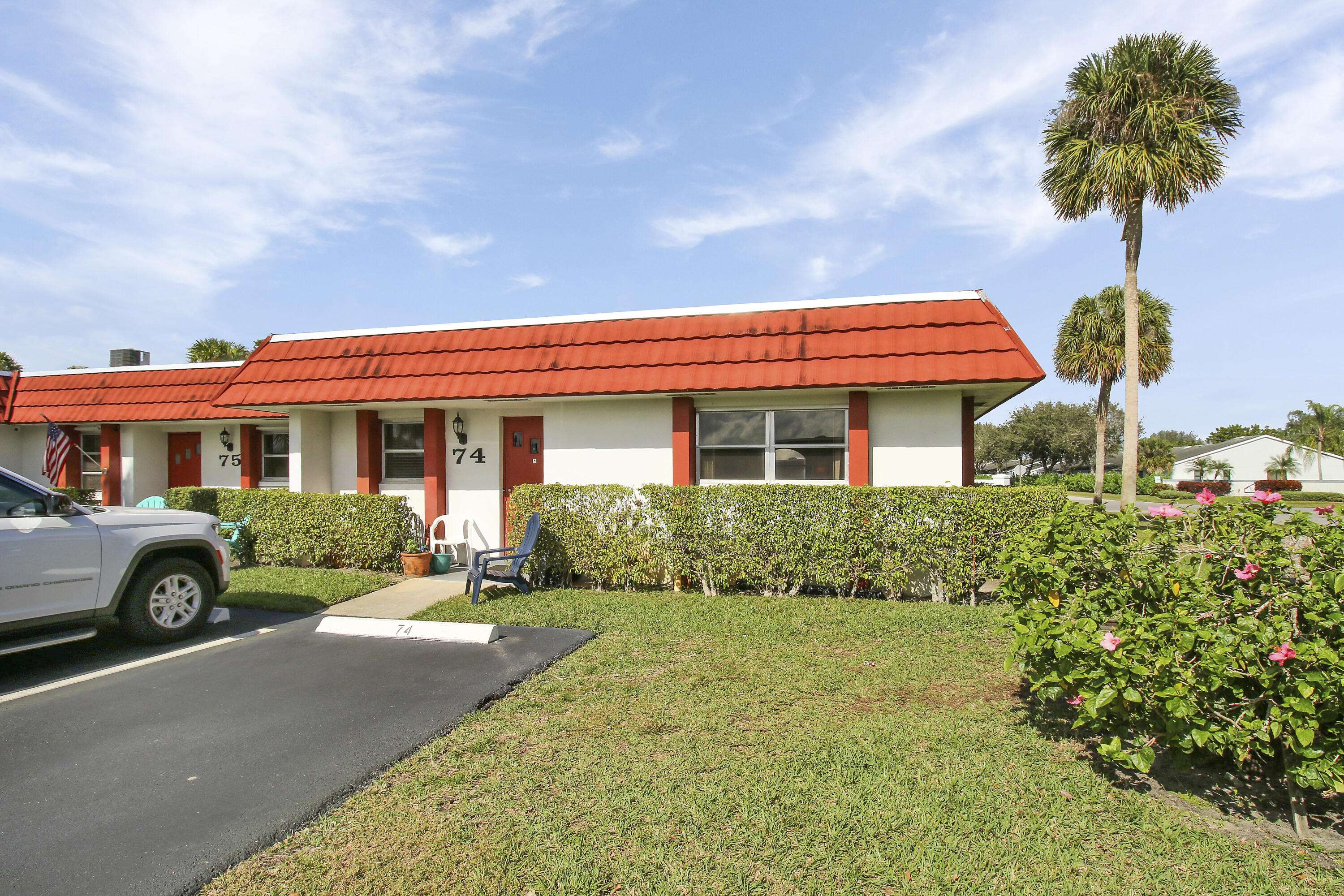 West Palm Beach, FL 33415,5800 W Fernley DR 74