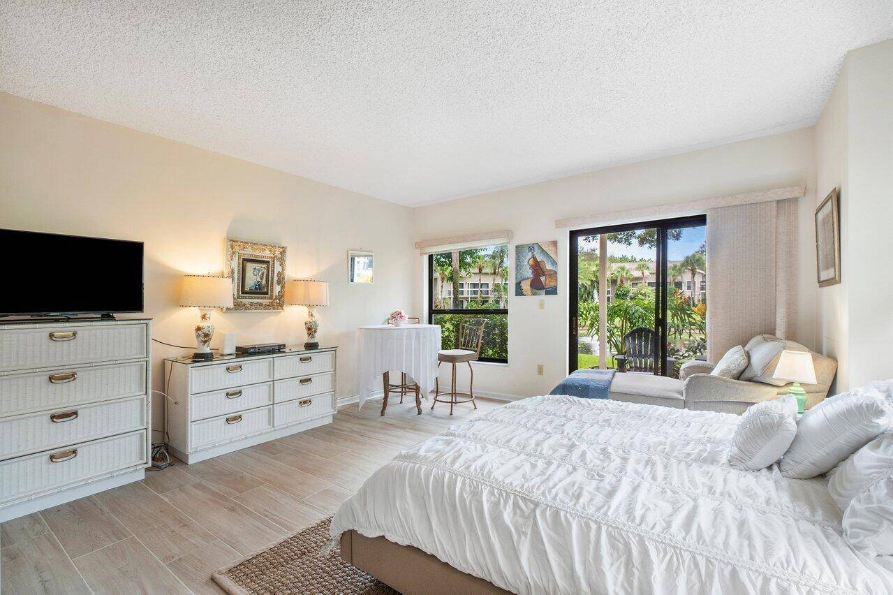 Wellington, FL 33414,11863 Wimbledon CIR 427