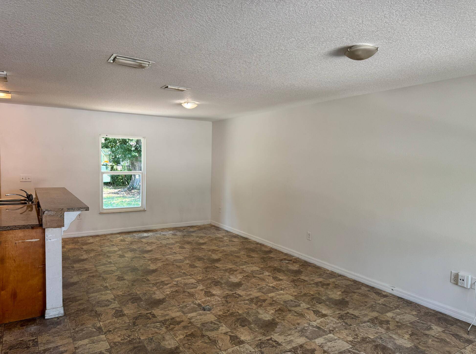 Fort Pierce, FL 34947,3211 Indiana CT