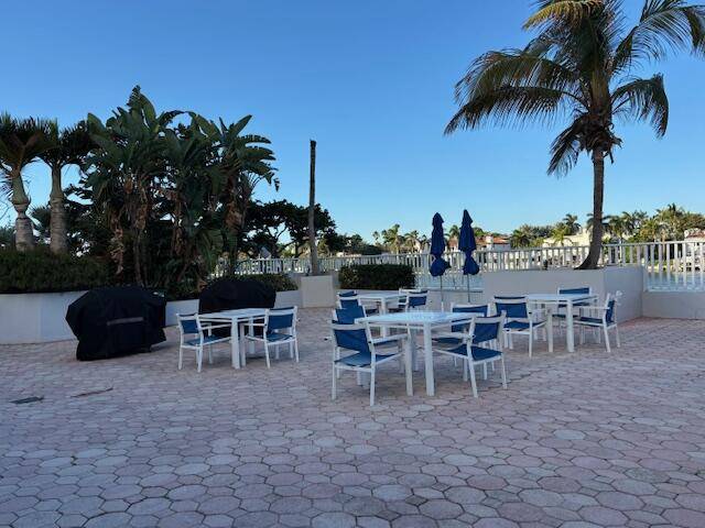 Miami Beach, FL 33140,5700 Collins AVE 16d