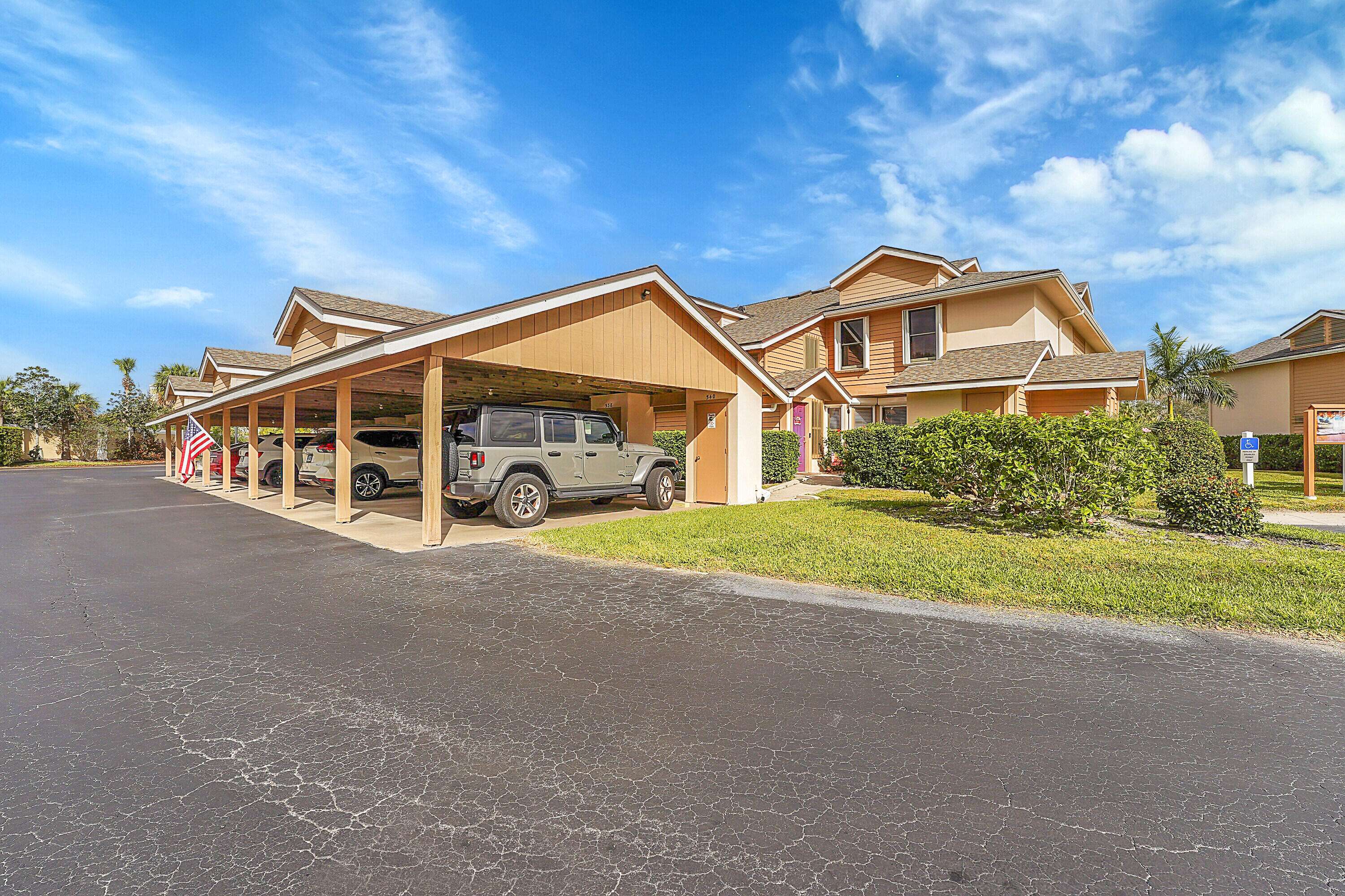 Sebastian, FL 32958,6230 N Mirror Lake DR 540