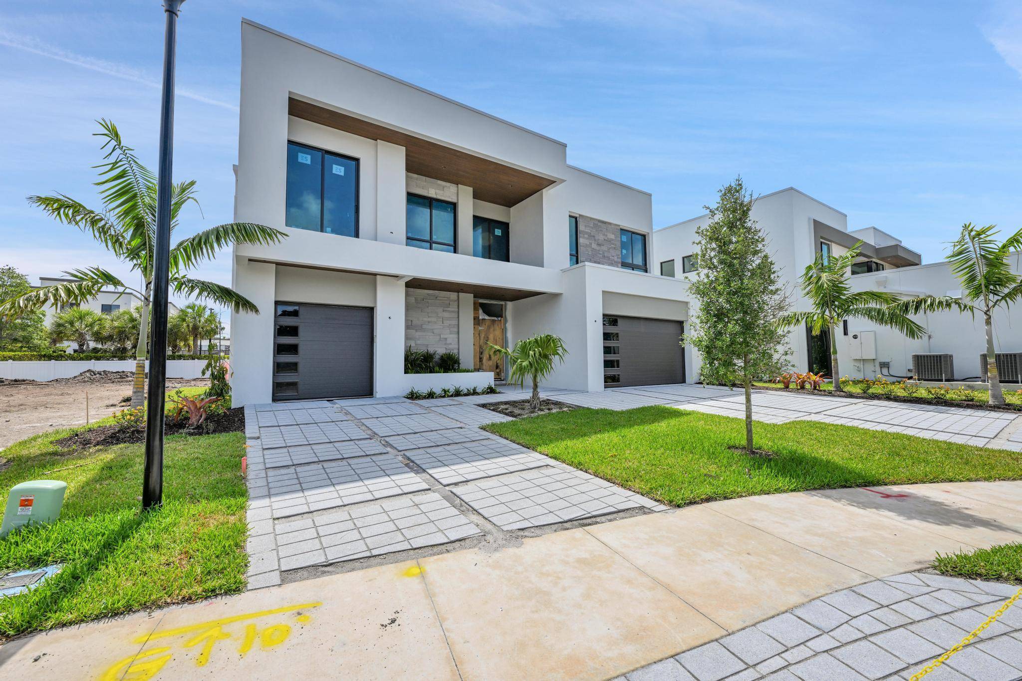 Delray Beach, FL 33446,16686 Mosaic PL