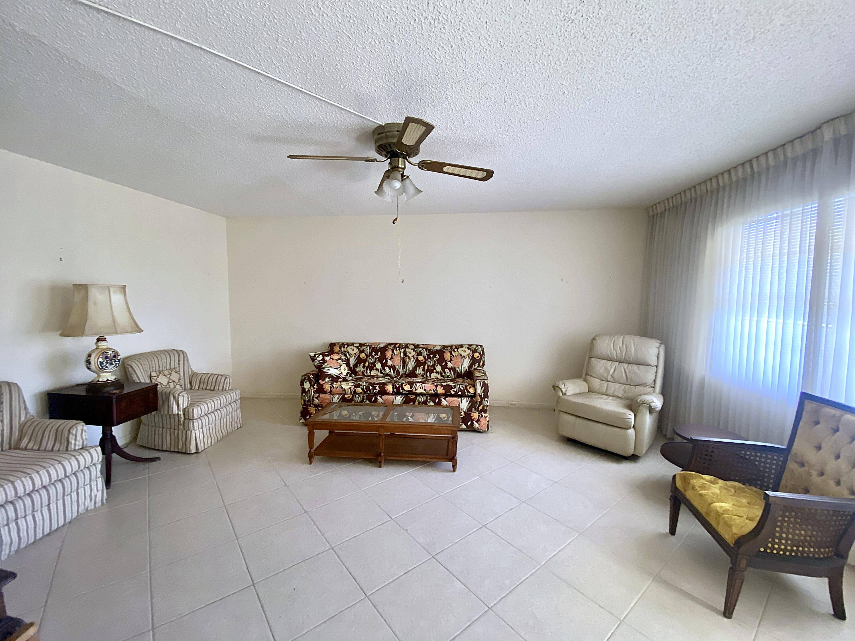 Deerfield Beach, FL 33442,1032 Farnham O