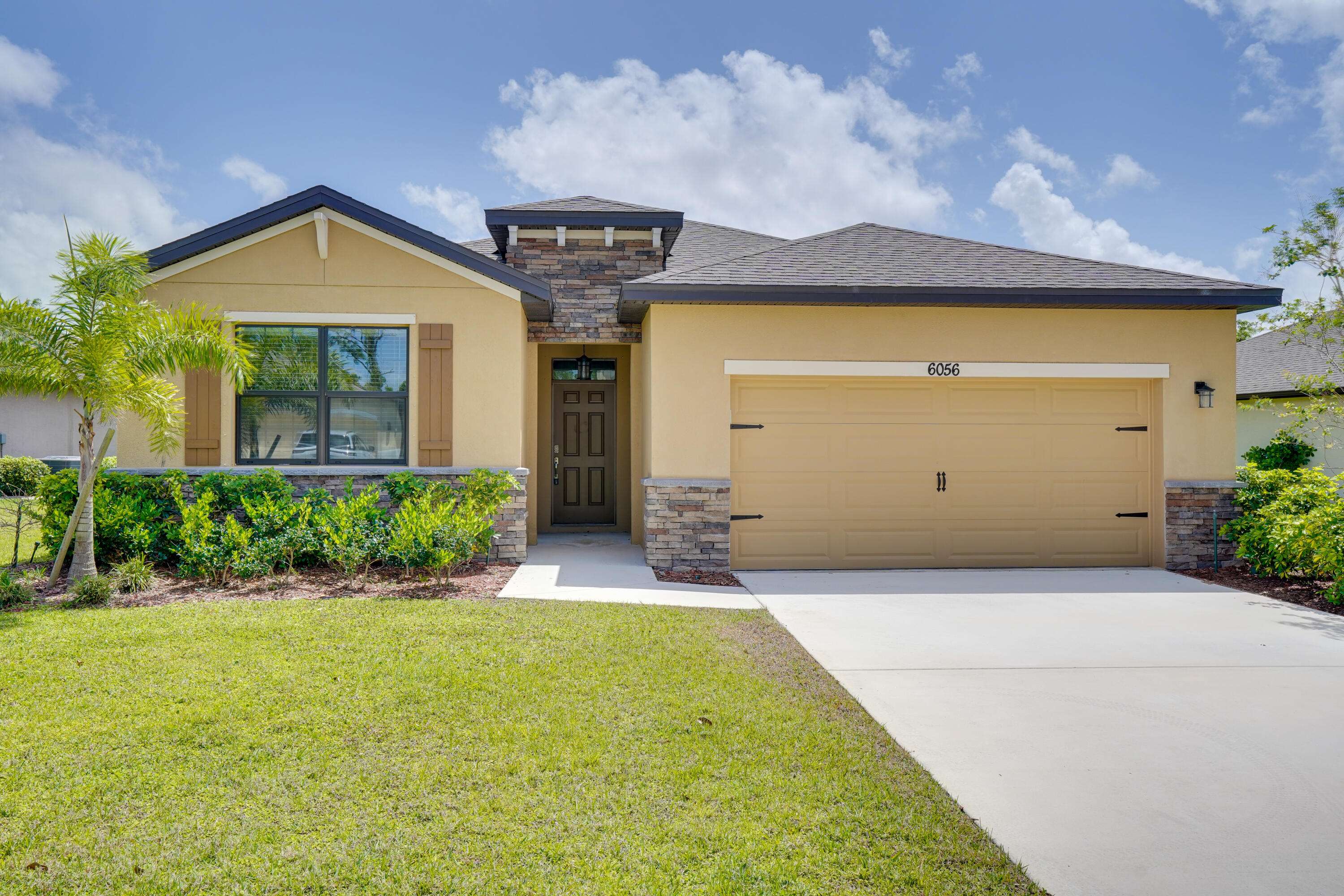 Port Saint Lucie, FL 34983,6056 NW Regent ST