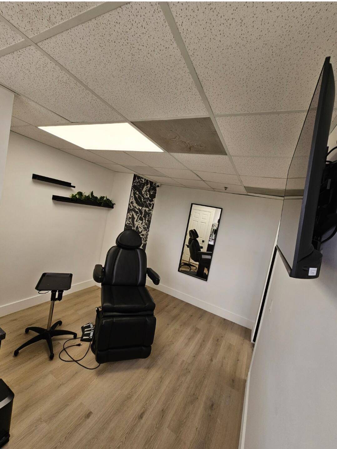 West Palm Beach, FL 33407,4700 N Congress AVE 305