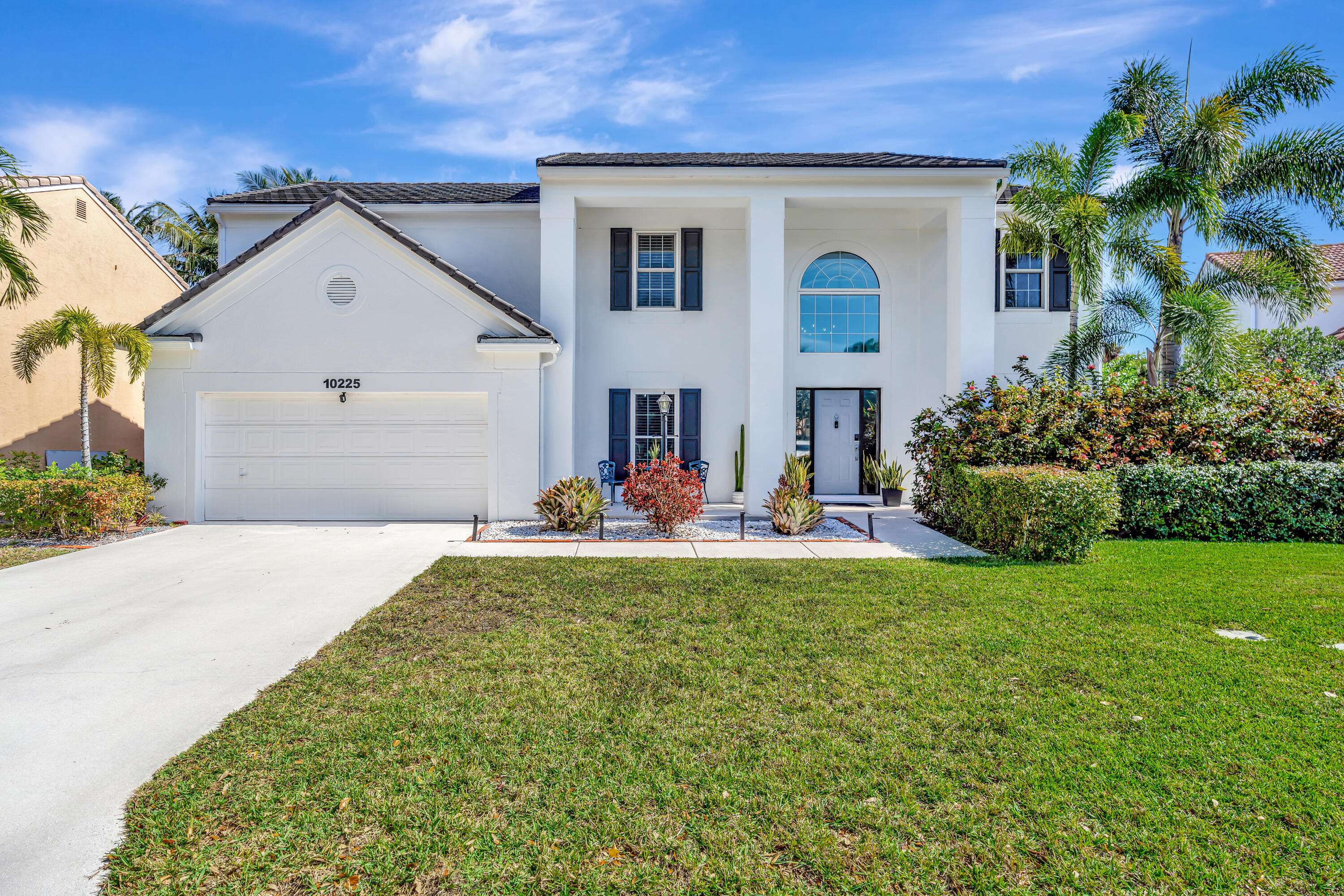 Palm Beach Gardens, FL 33418,10225 Hunt Club LN