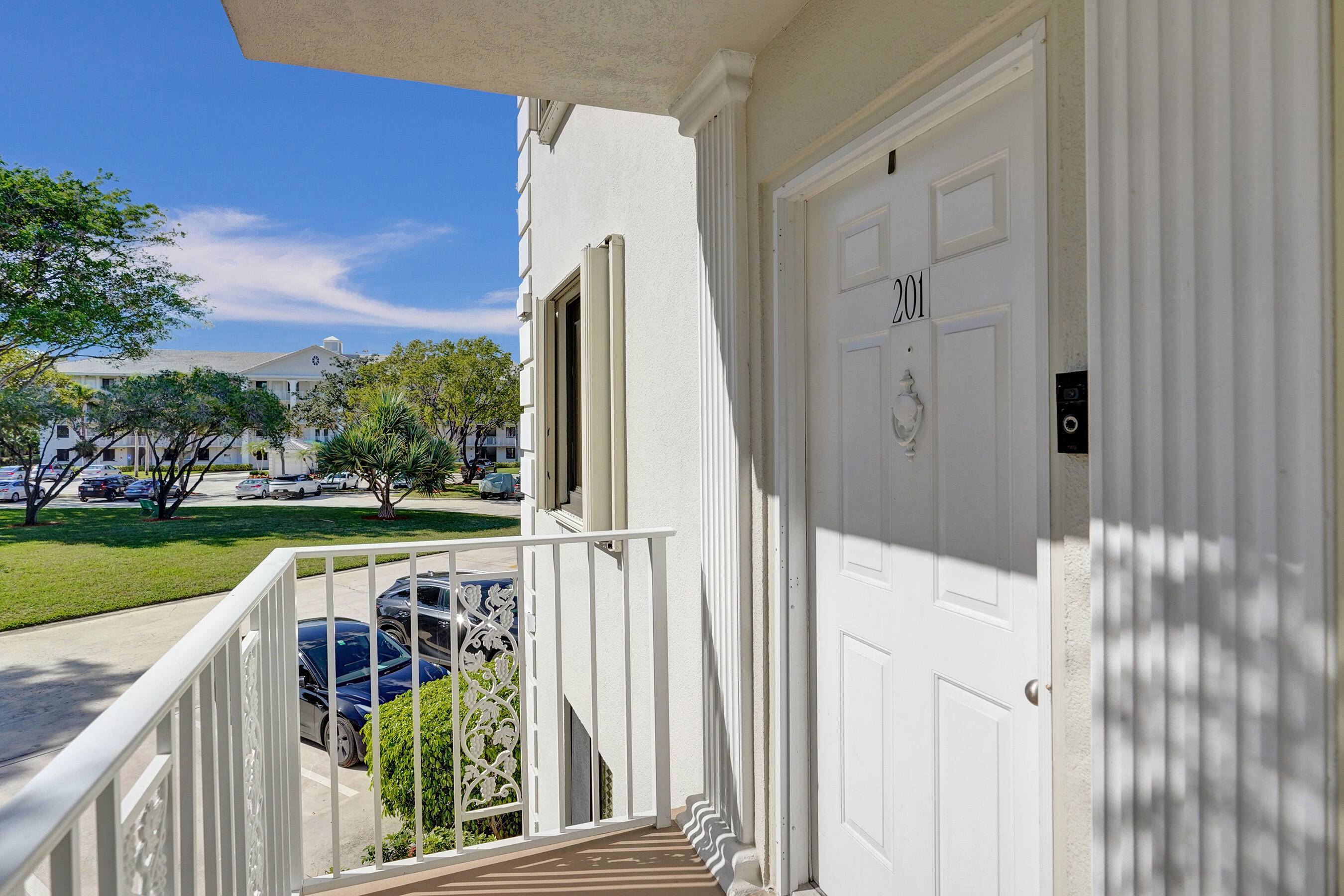 Boca Raton, FL 33433,6193 Balboa CIR 201