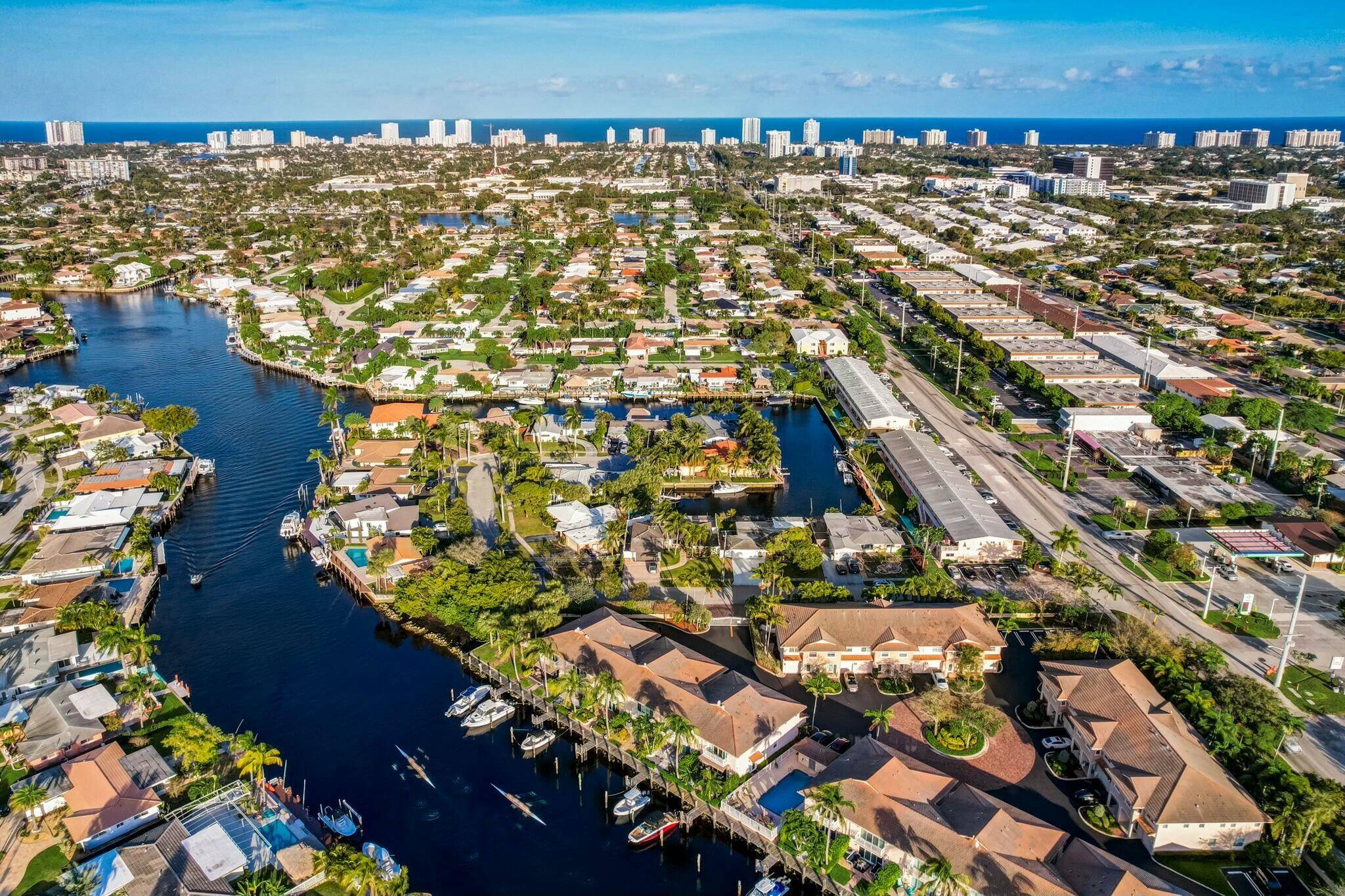 Pompano Beach, FL 33060,1367 SE 3rd AVE