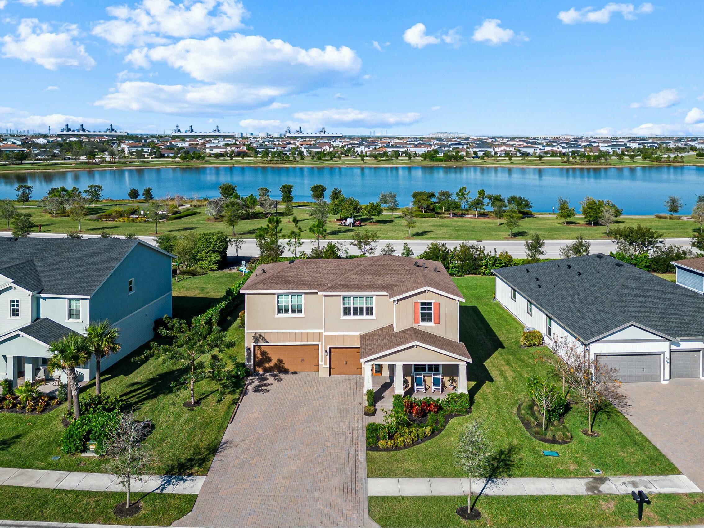 Loxahatchee, FL 33470,19420 Broad Shore WALK