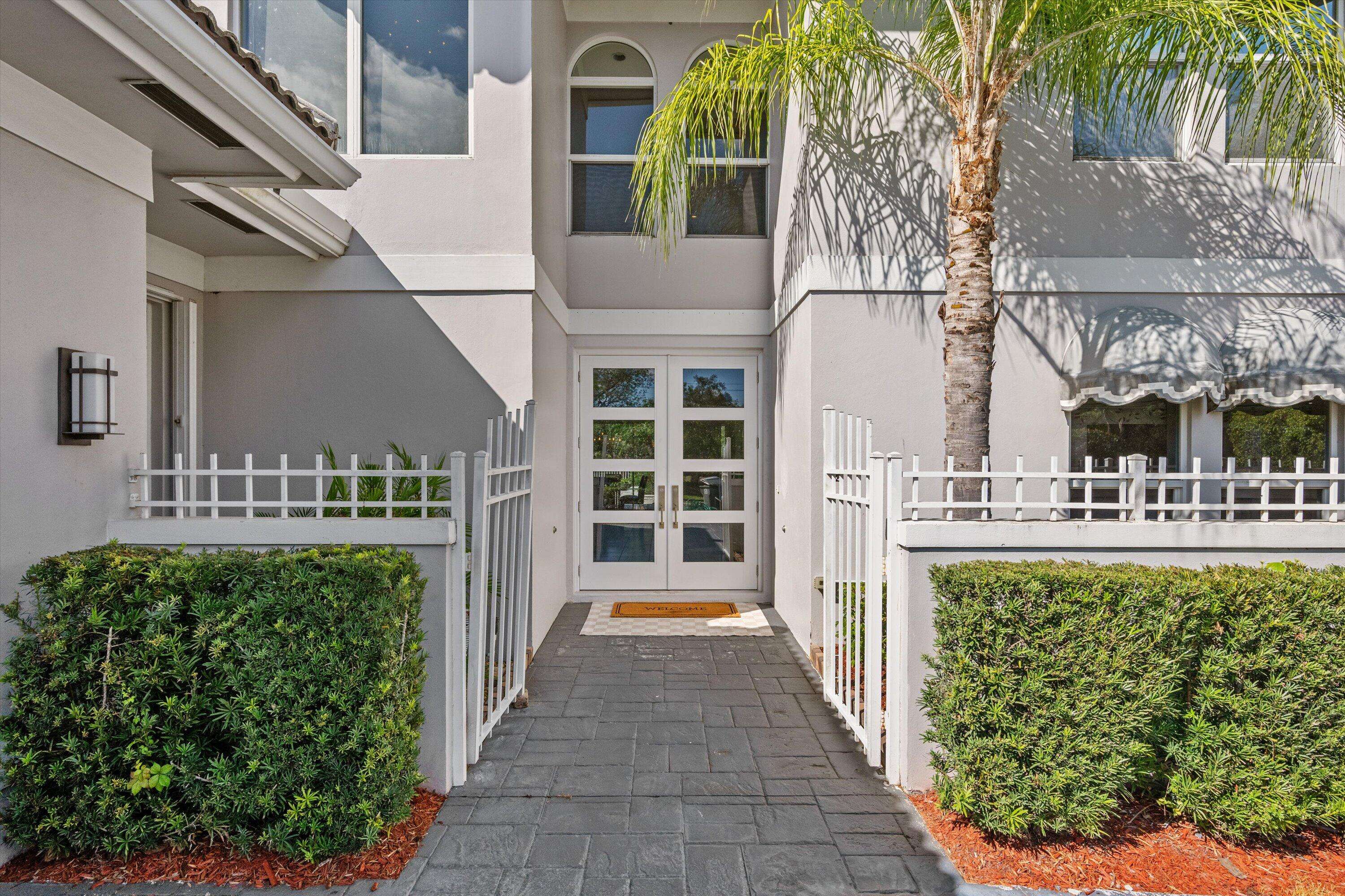 West Palm Beach, FL 33411,9701 Spray DR