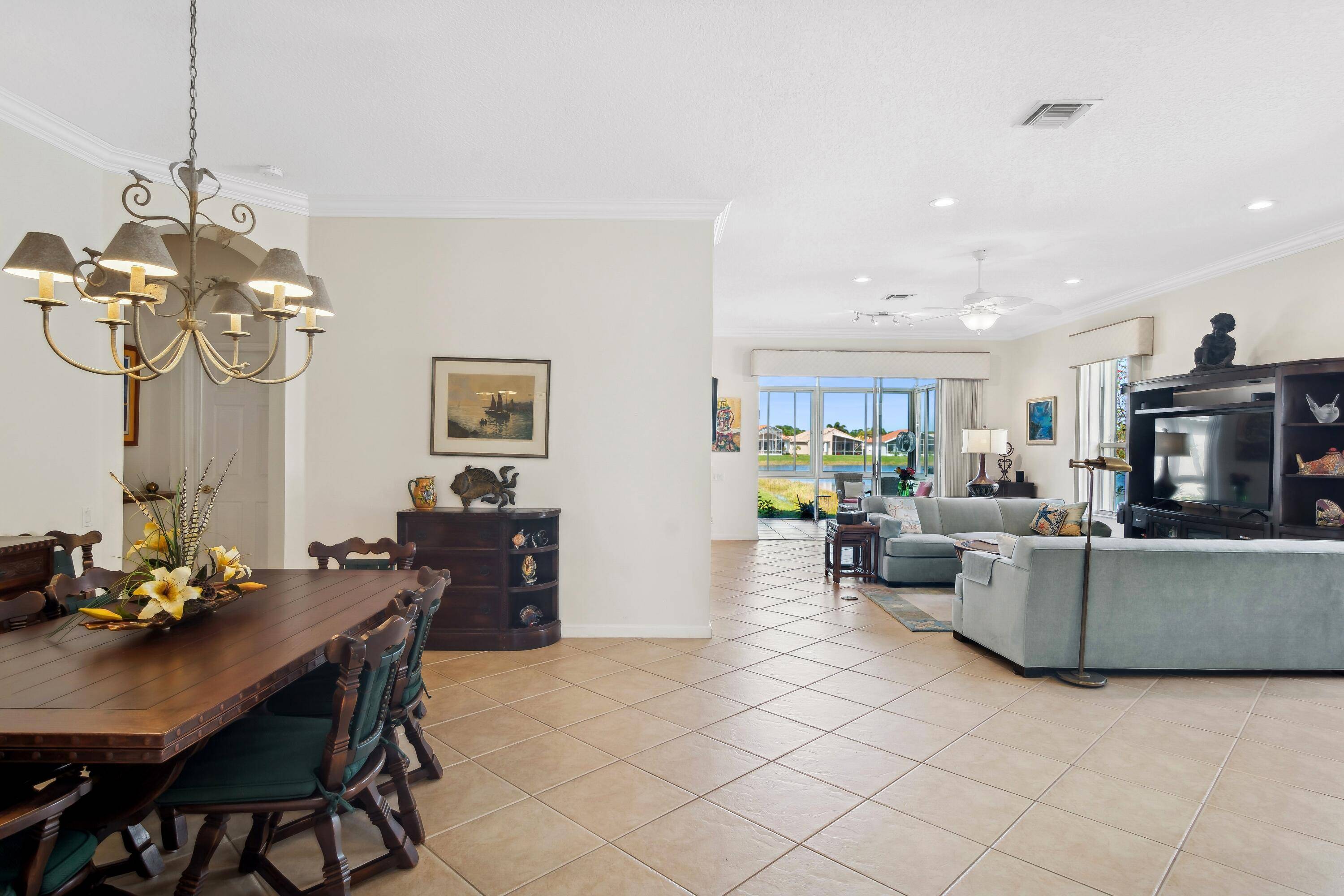 Port Saint Lucie, FL 34986,361 NW Shoreline CIR