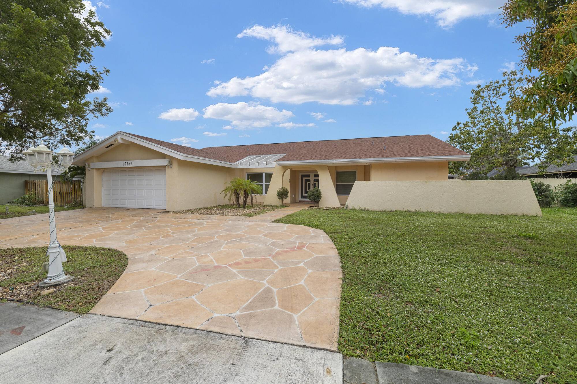 Wellington, FL 33414,12362 Sawgrass CT