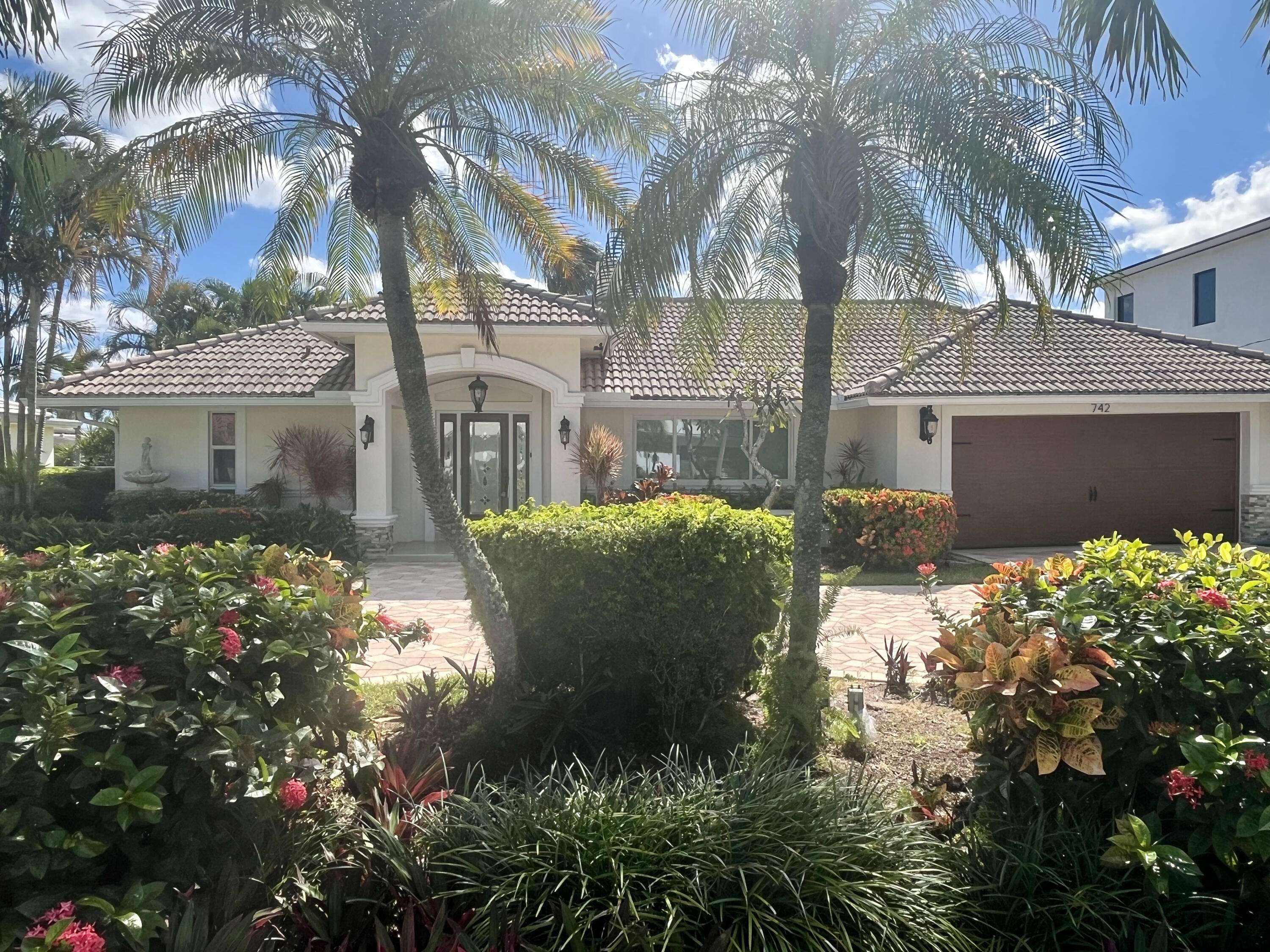 Boca Raton, FL 33487,742 Berkley ST